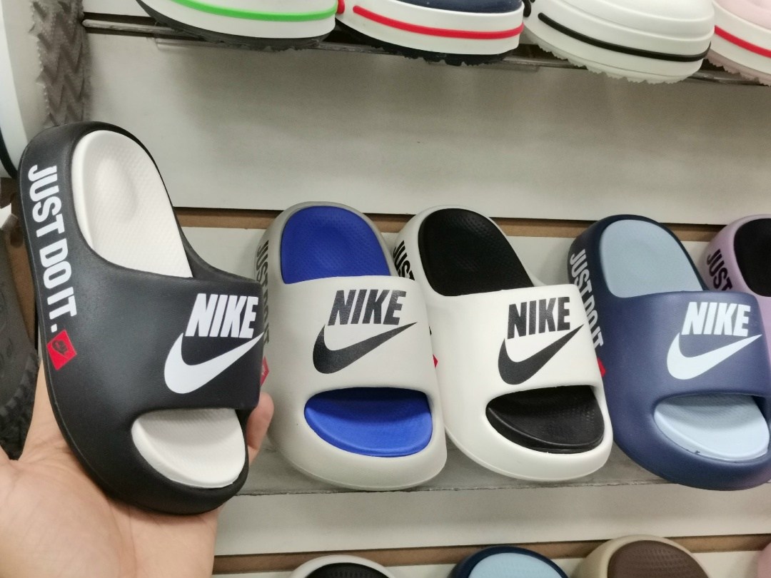 шлепанцы adidas,adidas сланцы,,сланцы мужские adidas,шлепки adidas