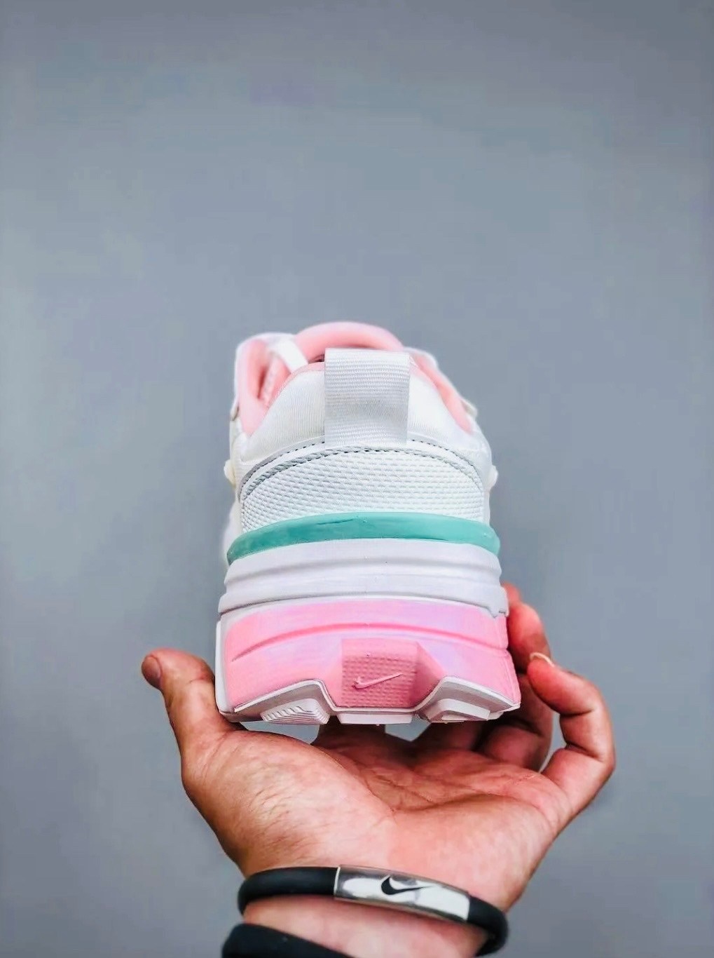 кроссовки nike,женские кроссовки nike,кроссовки,кроссовки nike v 2 k run,найки кроссовки женские