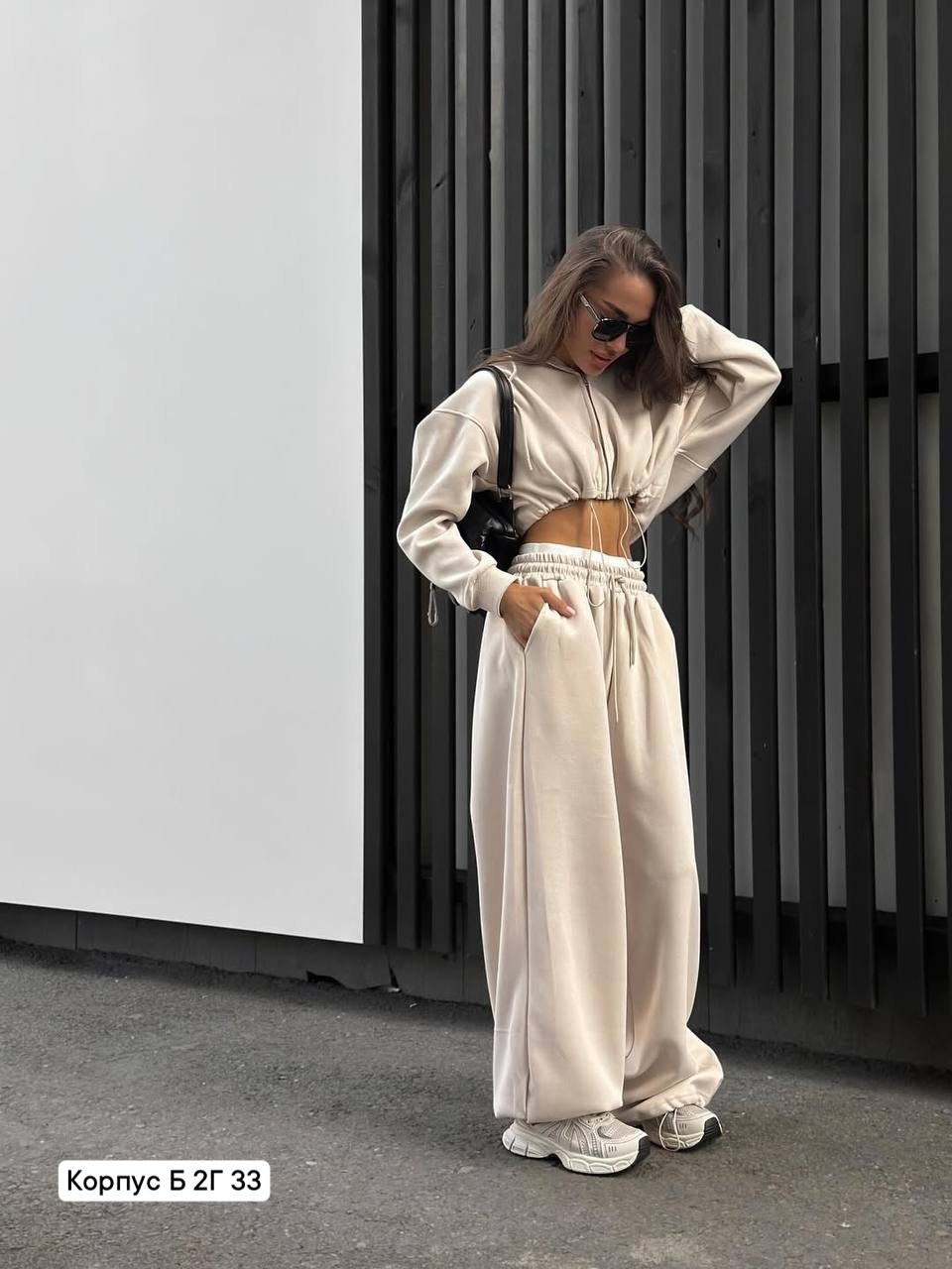 женские спортивные костюмы,женская спортивная одежда,спортивный костюм,одежда для спорта,спортивная одежда