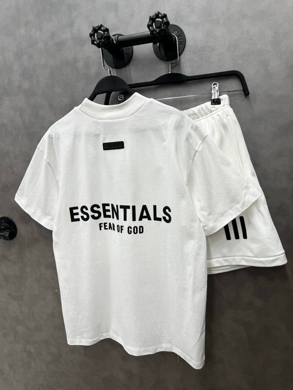 мужская футболка лучший оригинал style fear of god с коротким рукавом,manfinity hypemode мужская футболка с принтом букв и опущенными плечами,мияги,manfinity hypemode мужская футболка с принтом букв и