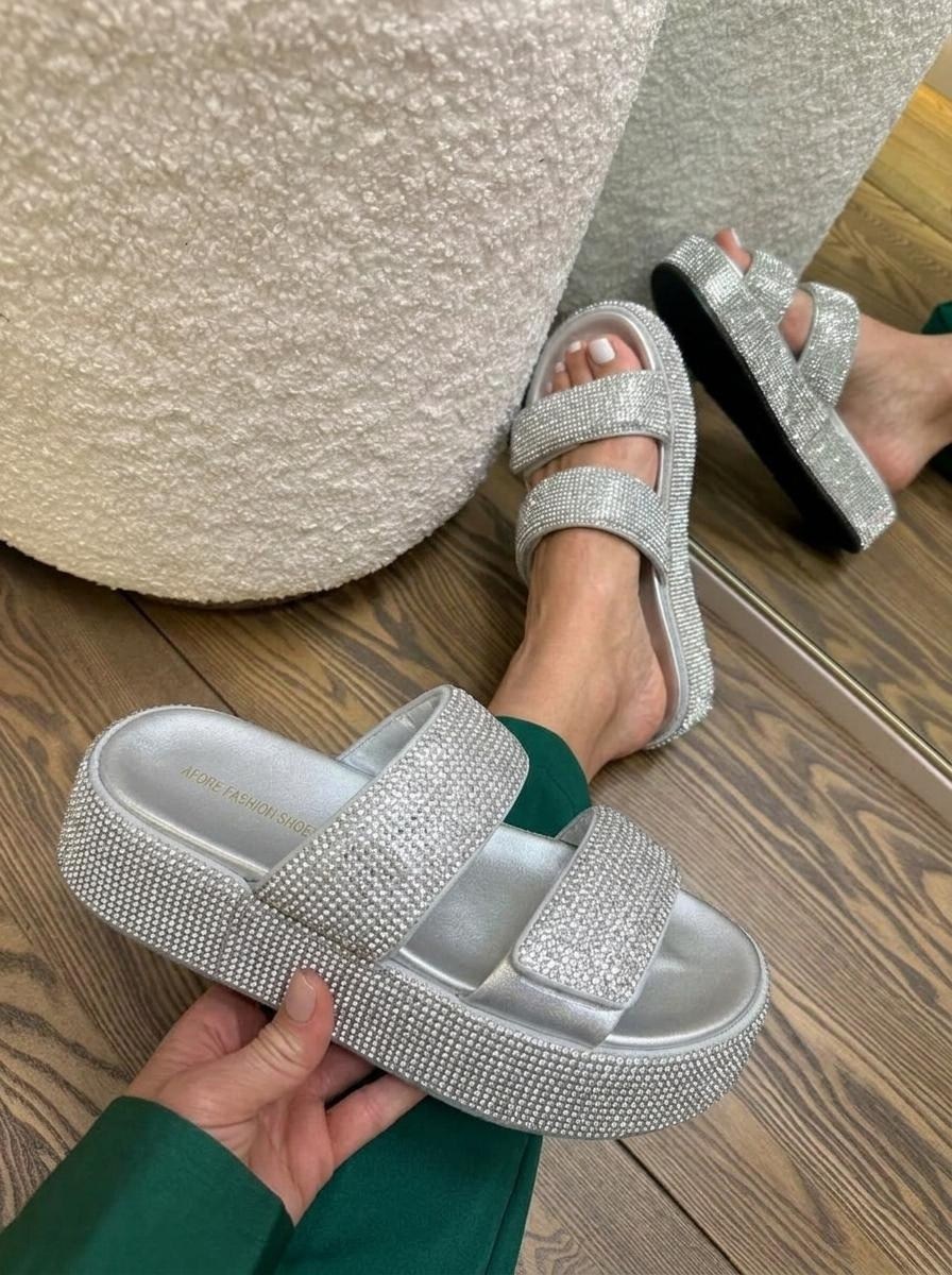 ,шлепанцы со стразами,шлепки со стразами,шлепки женские,тапочки со стразами женские летние