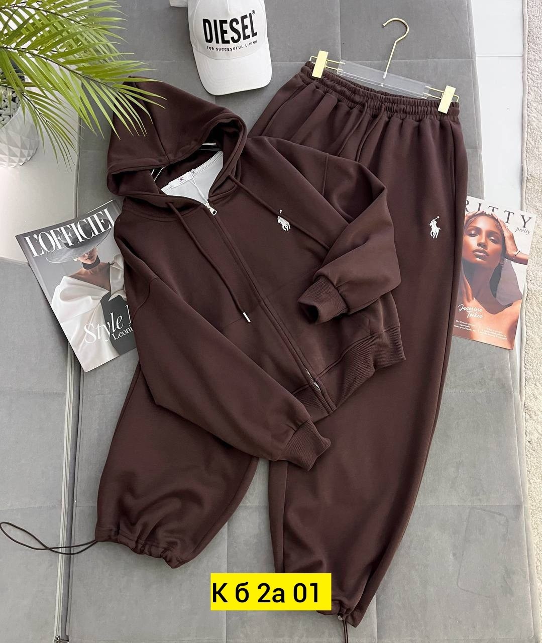 cпортивный костюм женский на флисе,женский костюм на флисе,стильный костюм,женский костюм,костюм