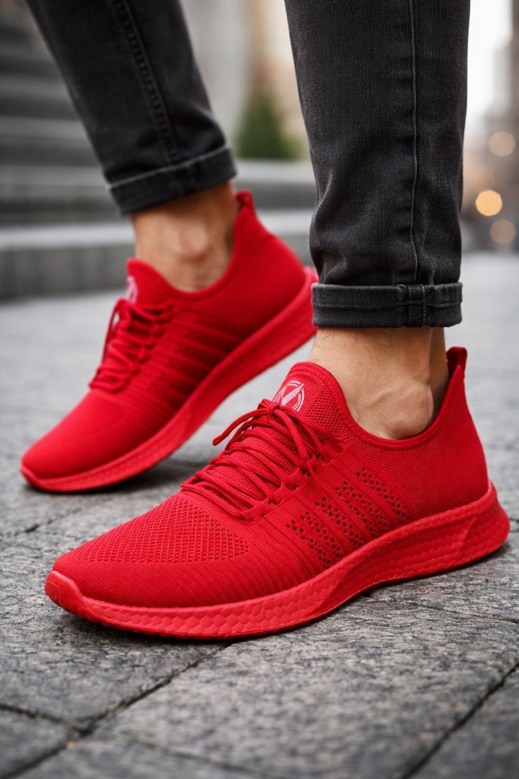 кроссовки,мужская спортивная ,белые кроссовки,спортивная ,повседневные кроссовки