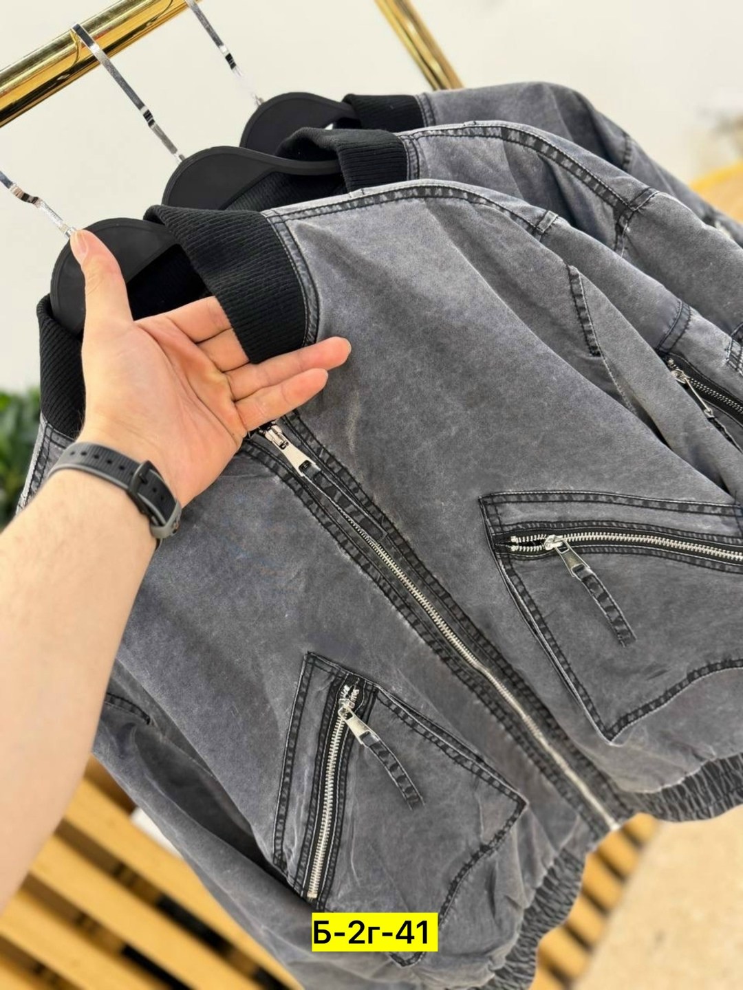 куртка бомбер,женская куртка,куртка,кожаная куртка бомбер,бомбер женский