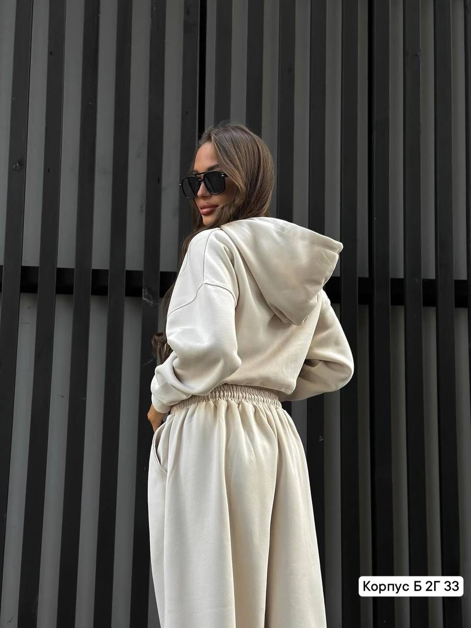 женские спортивные костюмы,женская спортивная одежда,спортивный костюм,одежда для спорта,спортивная одежда