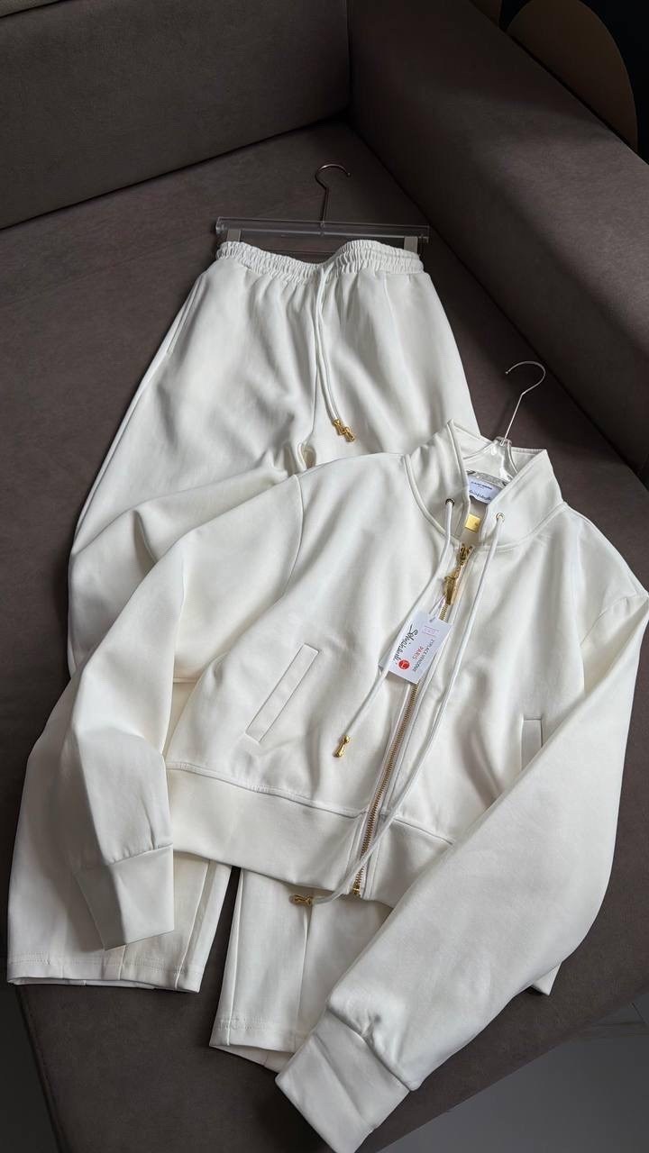 стильные костюмы,спортивный костюм brunello cucinelli,спортивный костюм,костюм женский,женский спортивный костюм