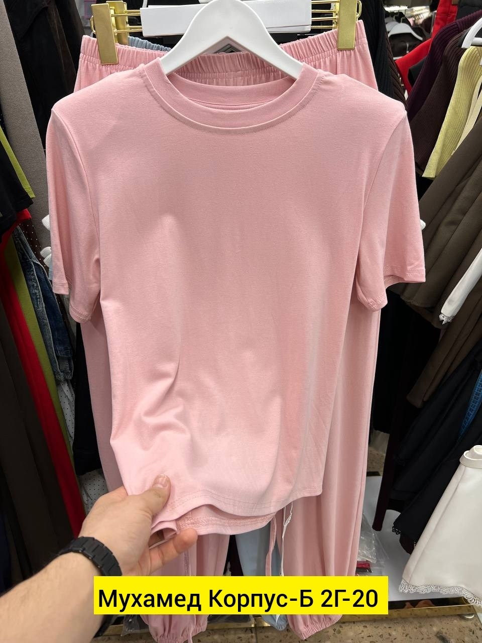 футболки женская,футболка,красная футболка,универсальные футболки,футболки и майки