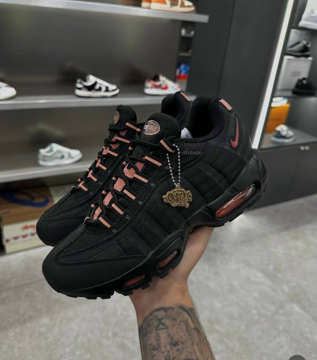 кроссовки,nike air max 95,кроссовки nike air max 95 женские,кроссовки nike air max 95,nike air max 95 essential