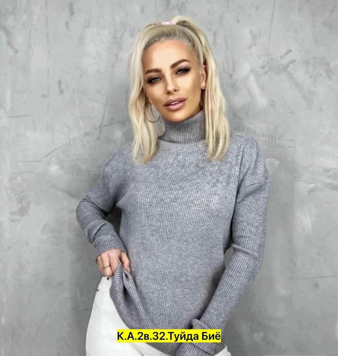 свитера женские,кофта женская,стильная кофта,женская водолазка,платья вязаная