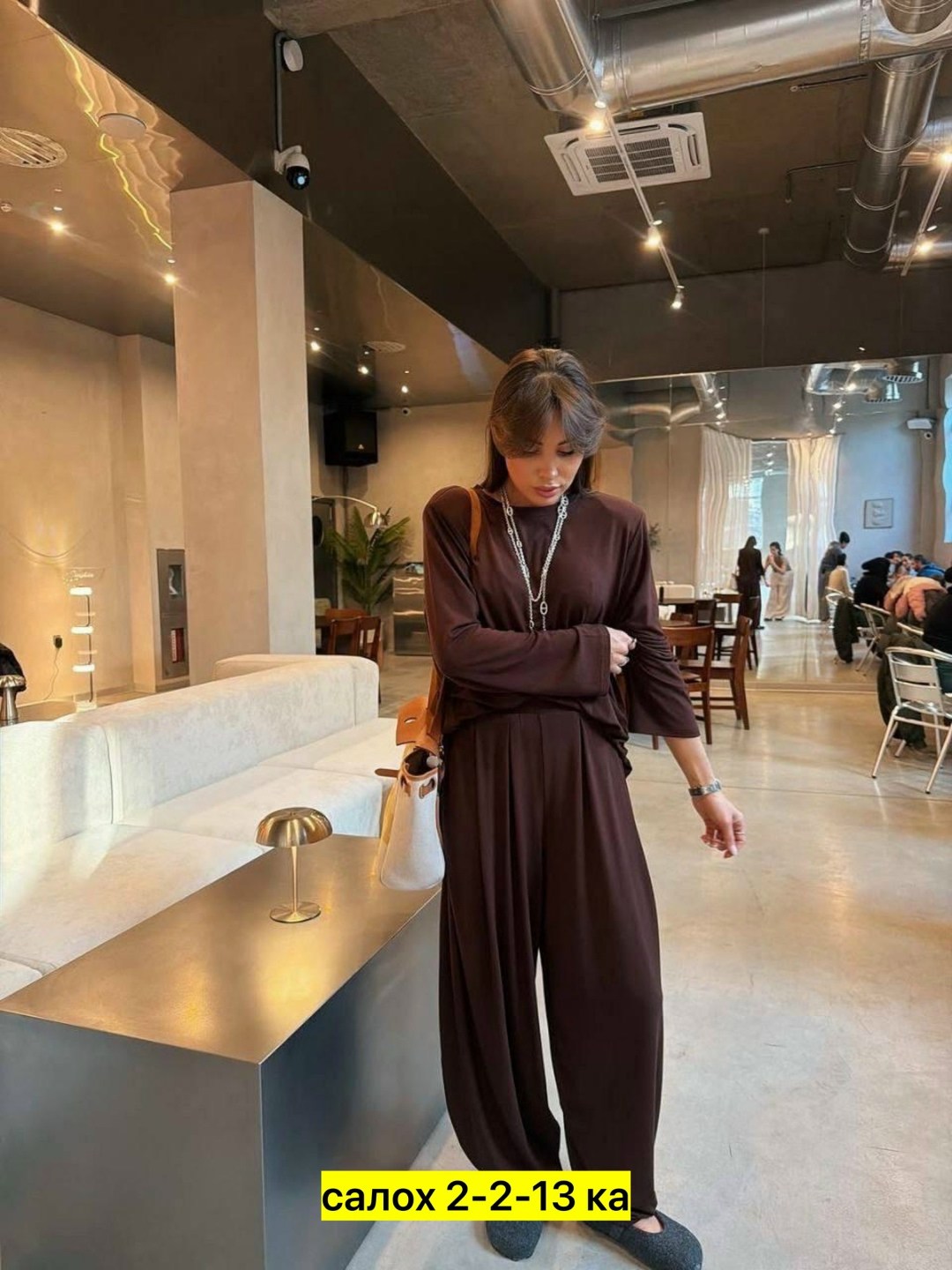 повседневный костюм,костюм с длинными рукавами,костюм,женские костюмы