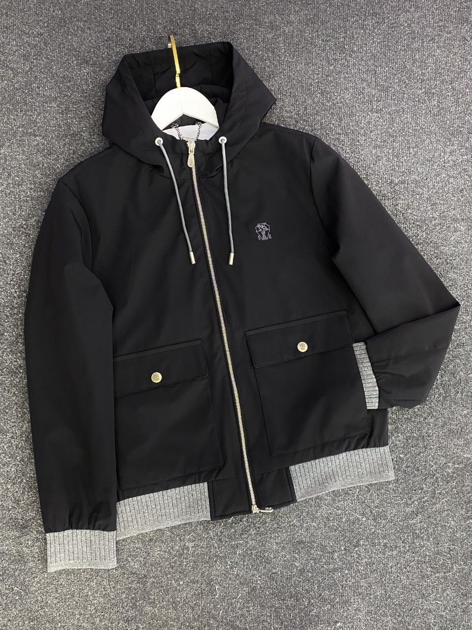 повседневная куртка,куртка женская,куртка модная,демисезонная куртка,куртка с карманами