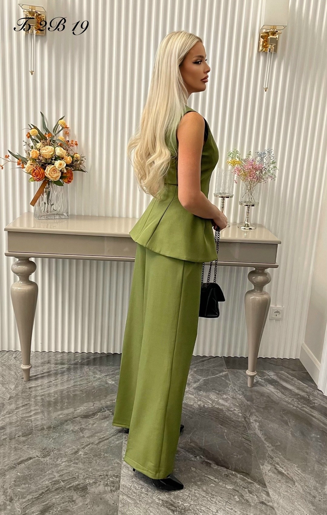 костюм с брюками,костюм женский,женские брючные костюмы,костюм брючный с жилетом,костюм брючный с жилеткой