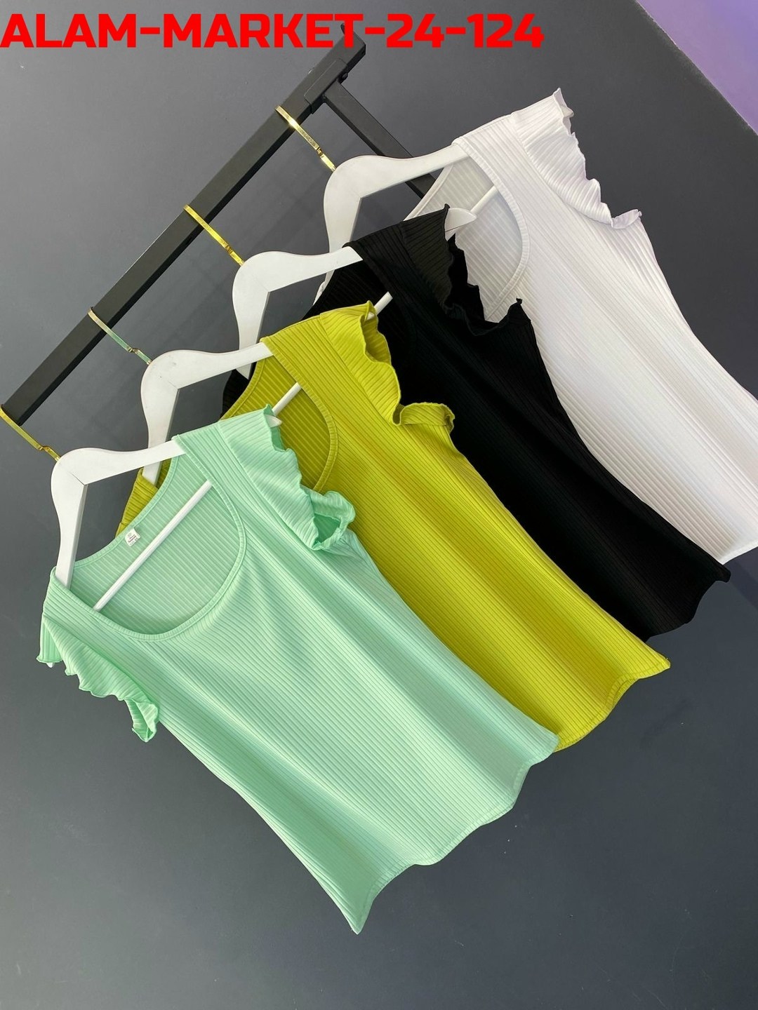 топ женский,женская базовая майка,топ женский трикотажный,женская майка,блузка стильная