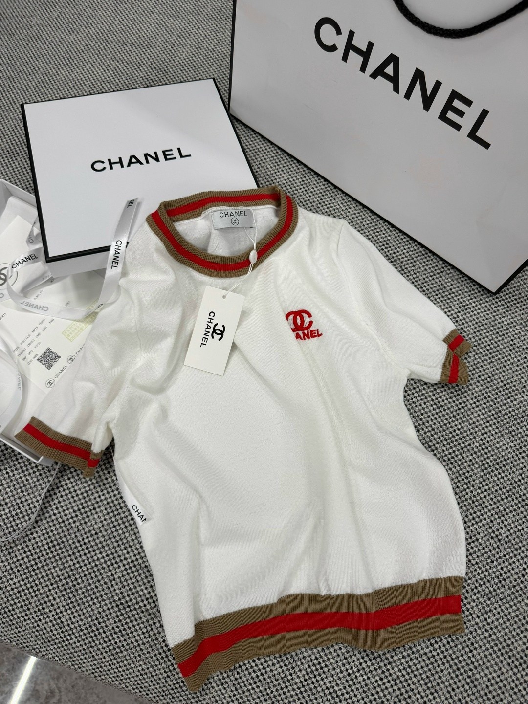 футболки женская,кофта женская,стильная футболка,футболки для девочки,футболка