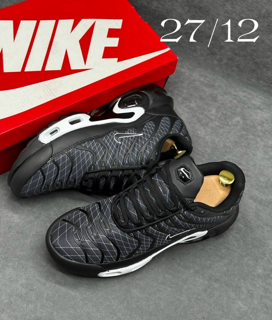 кроссовки nike air max plus tn,кроссовки мужские nike air max tn,nike air max tn plus,мужские кроссовки nike air max tn plus,кроссовки