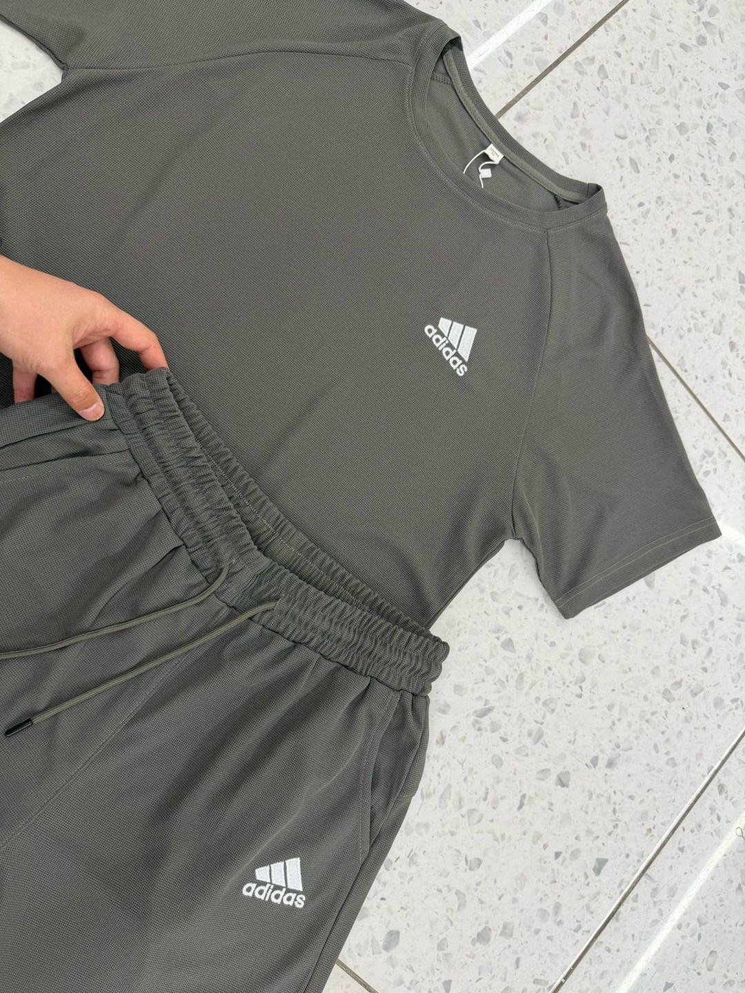 костюм спортивный мужской,костюм спортивный мужской летний с шортами,летний спортивный костюм с шортами и футболкой,спортивные костюмы,спортивные костюм мужские с шортами