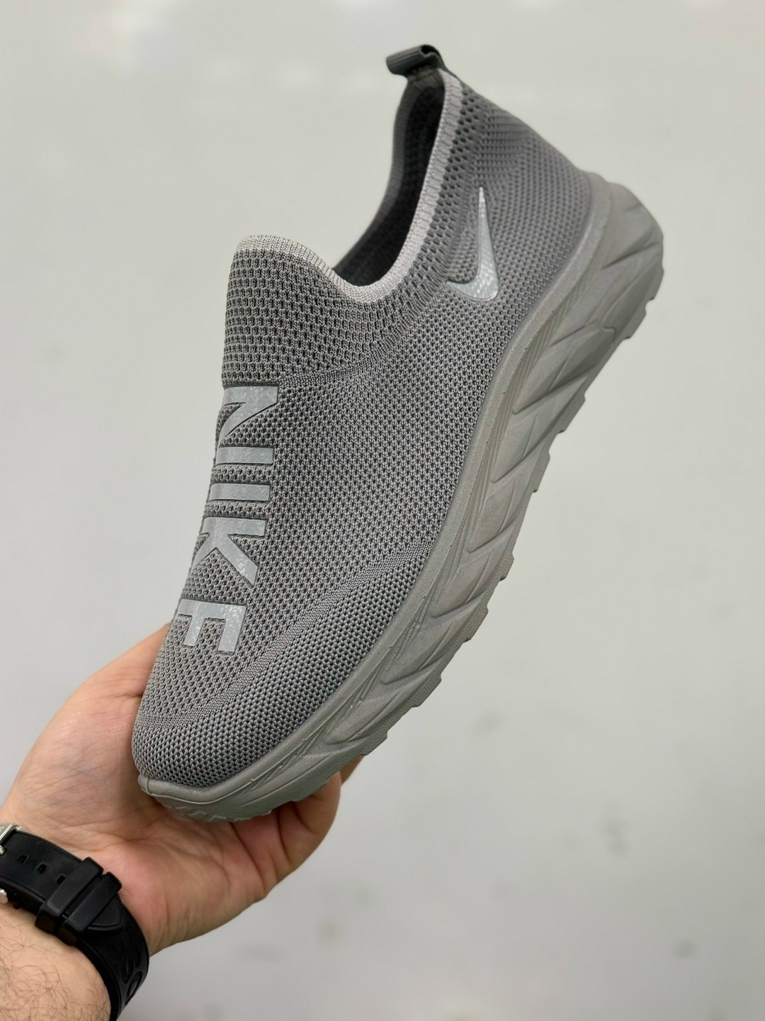 кроссовки найк без шнурков мужские,кроссовки мужские летние nike,мужские кроссовки nike,кроссовки nike,кроссовки