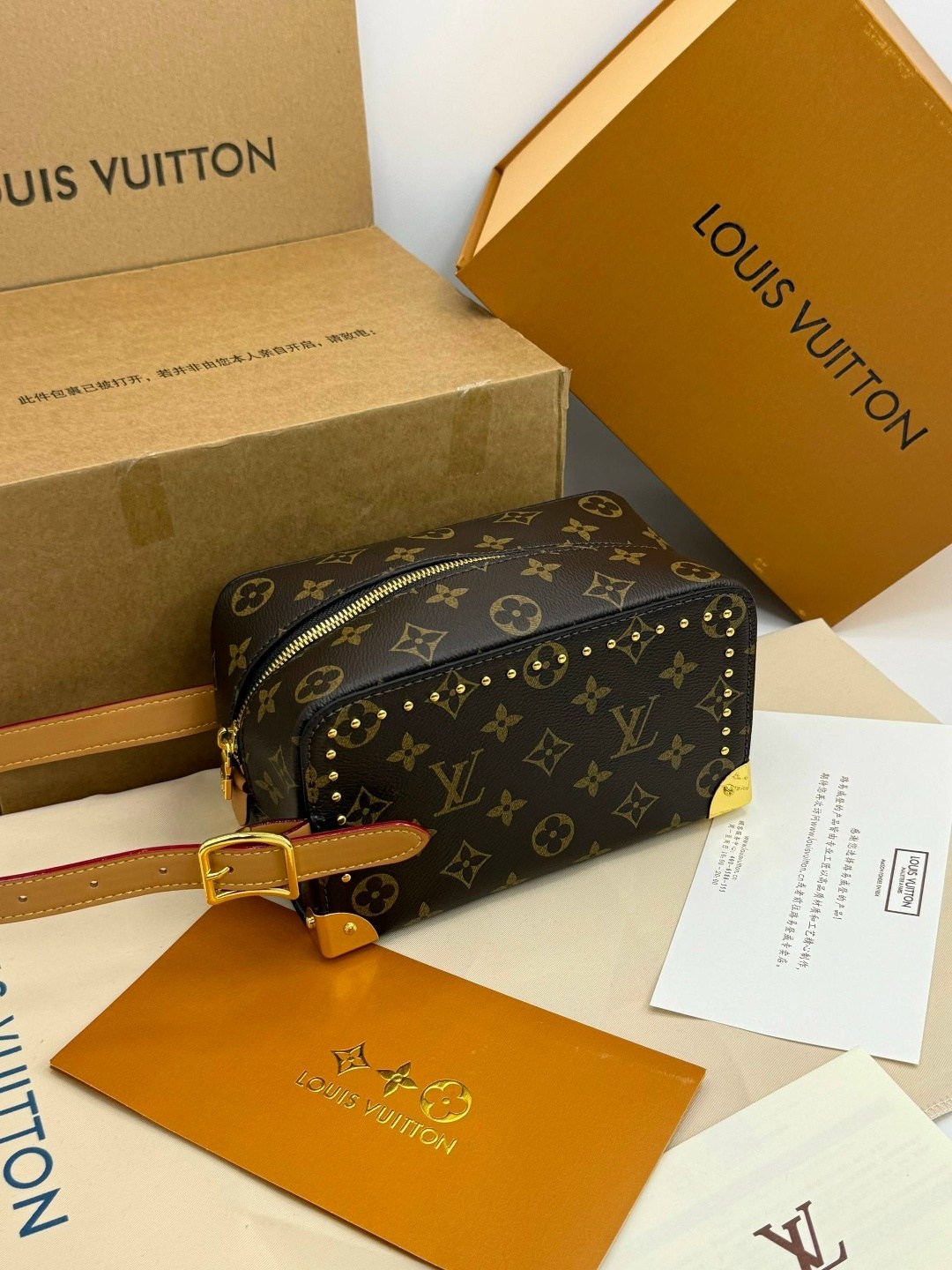 сумка женская louis vuitton,louis vuitton косметичка louis vuitton,косметичка louis vuitton,louis vuitton сумка,louis vuitton monogram