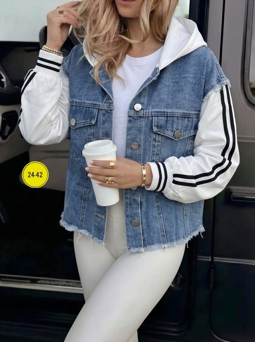 куртка джинсовая,женская джинсовая куртка,джинсовая куртка с интересными вставками,модные джинсовые куртки,женская джинсовая куртка с капюшоном