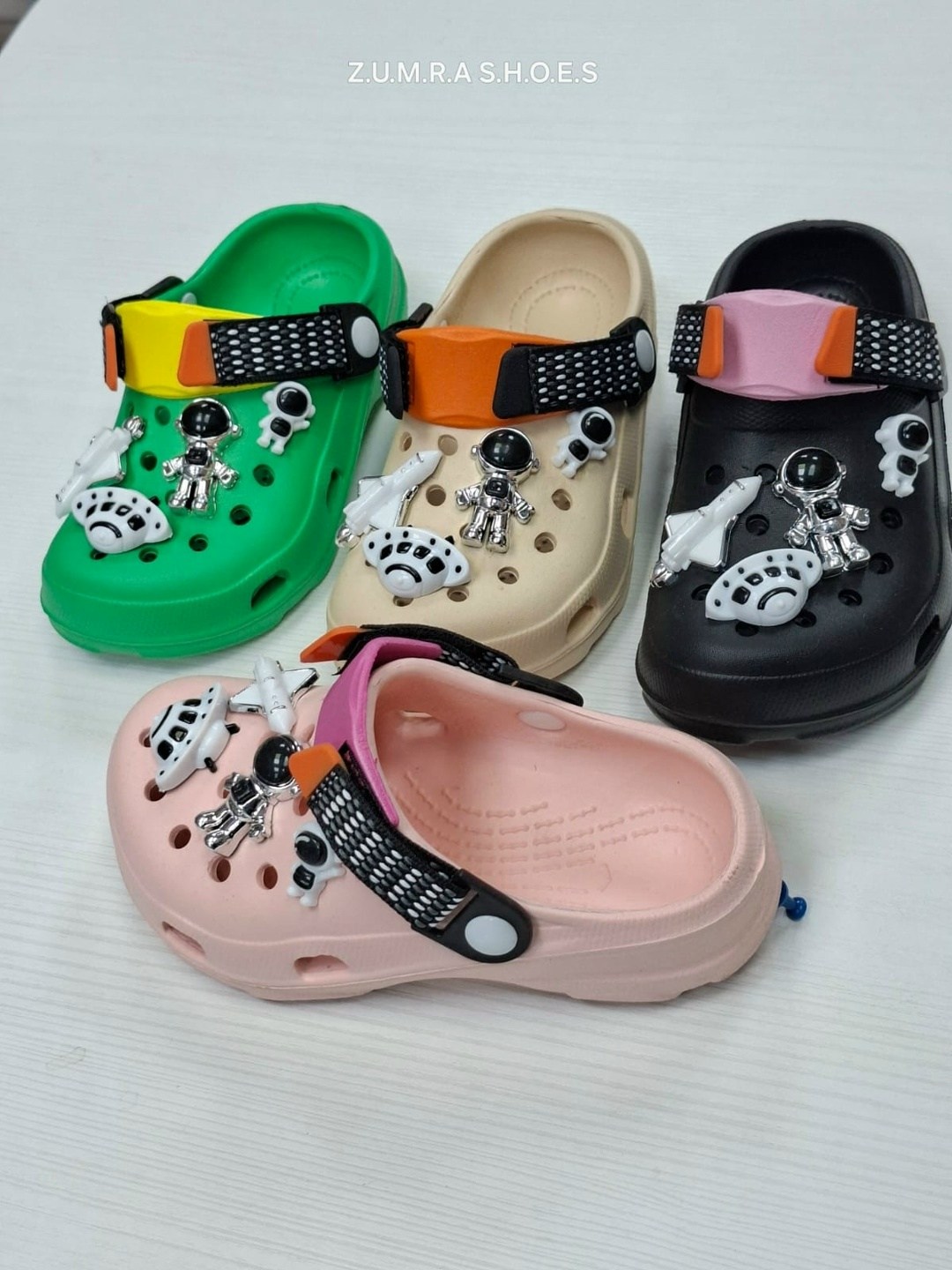 ,украшение для обуви,кроксы со стразами женские,кроксы сланцы женские,женские кроксы