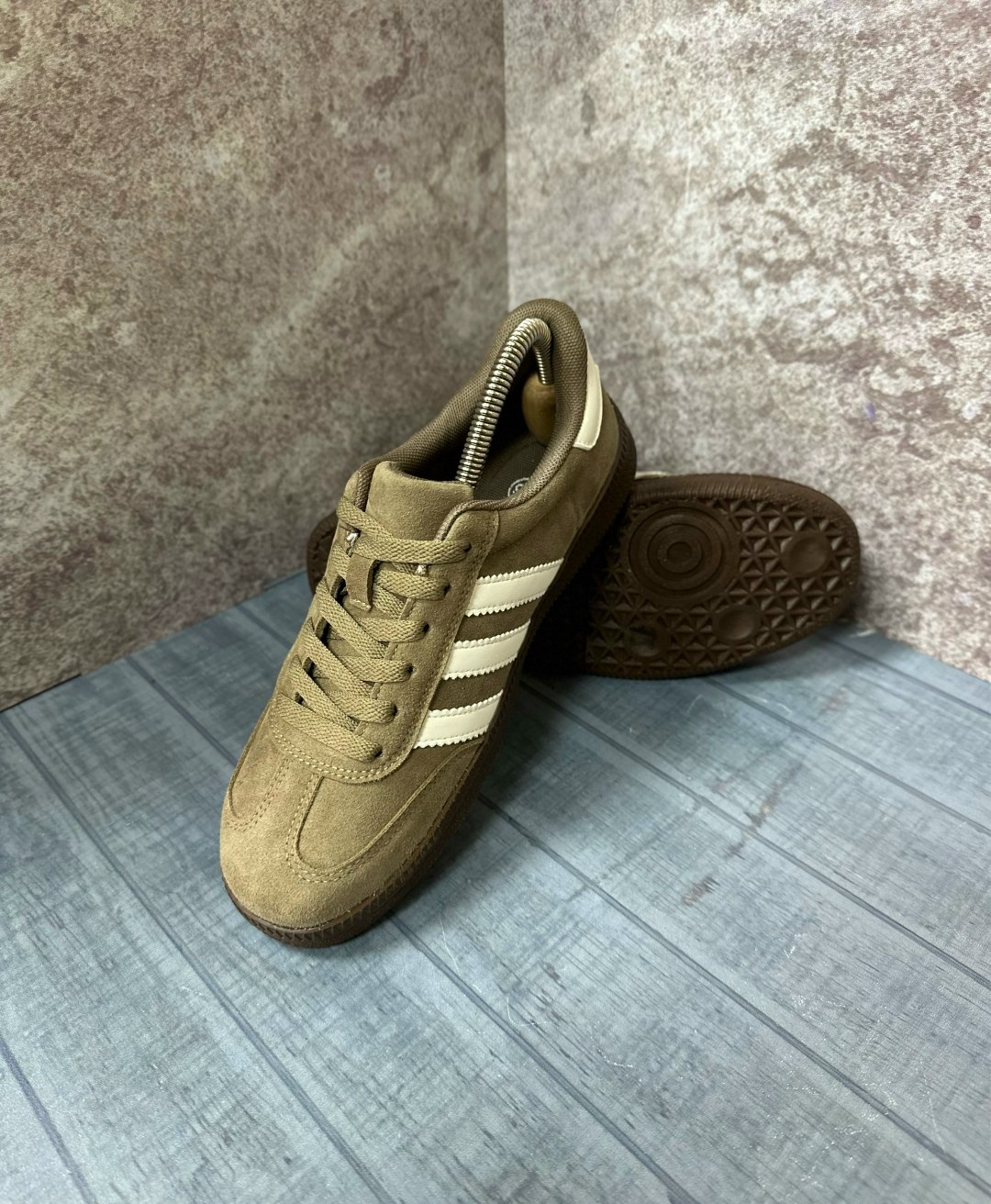 ,кроссовки adidas spezial,кроссовки адидас,кроссовки адидас бежевые,adidas spezial коричневые