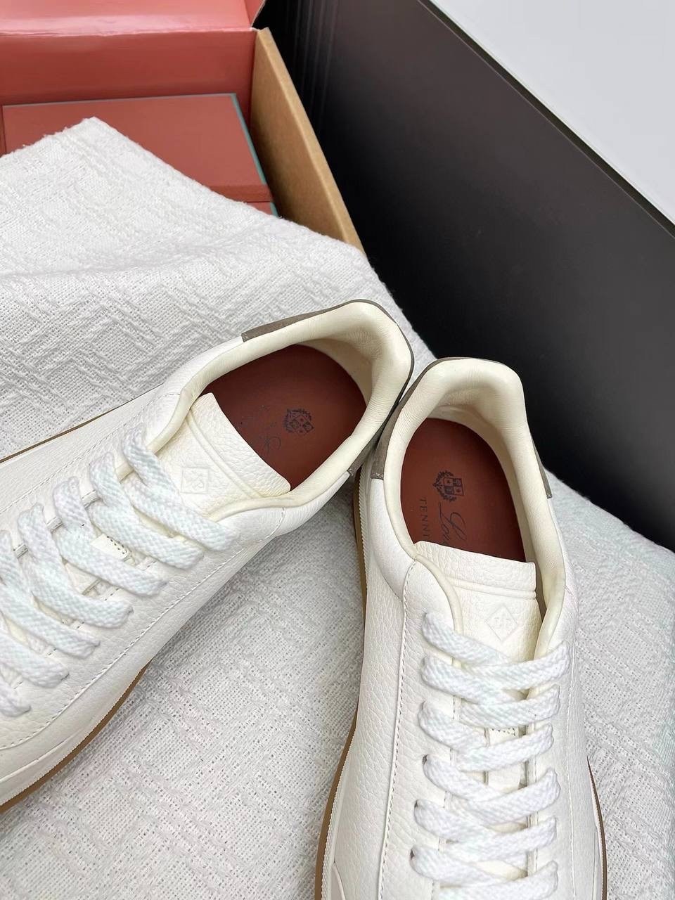 кроссовки loro piana,,кеды loro piana,классические кроссовки,женские кроссовки