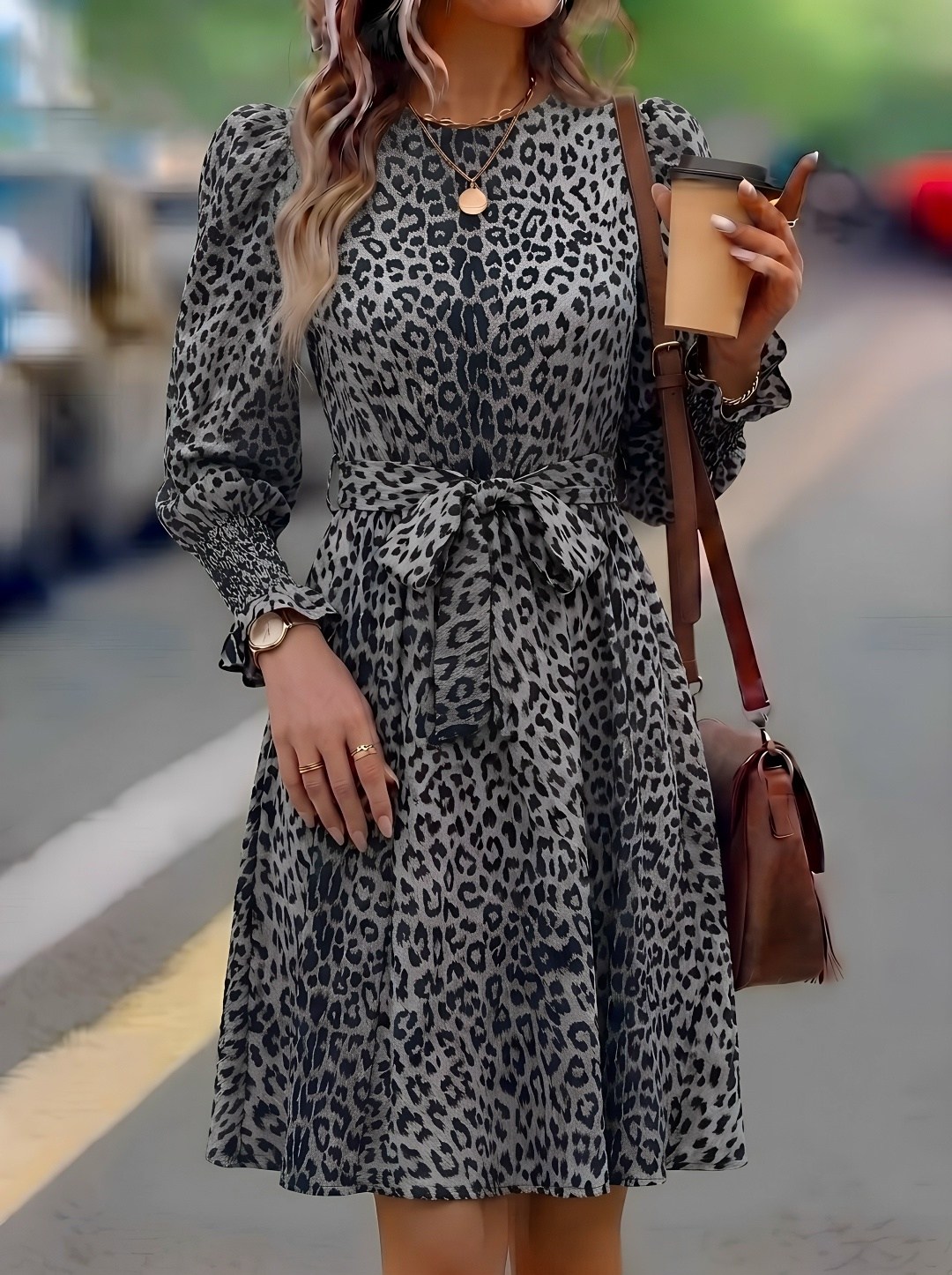 платье женское с леопардовым принтом,платье с длинным рукавом и леопардовым принтом,платье с леопардовым принтом,женское стильное платье на запах с леопардовым принтом,женское повседневное леопардовое