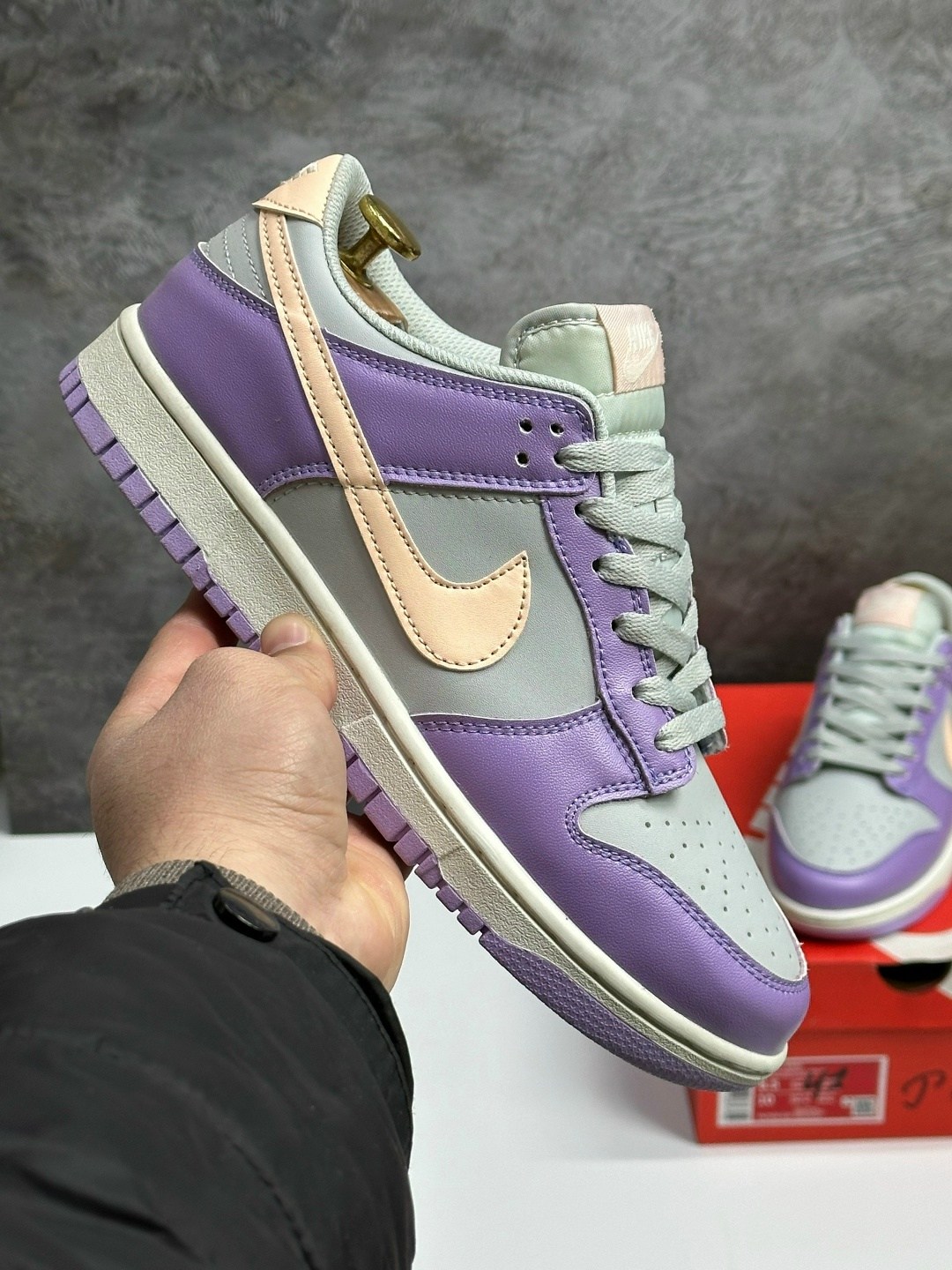 кроссовки nike sb dunk low purple pigeon,nike dunk sb low purple pigeon,кроссовки nike sb dunk low,nike sb dunk low wmns purple pigeon,кроссовки