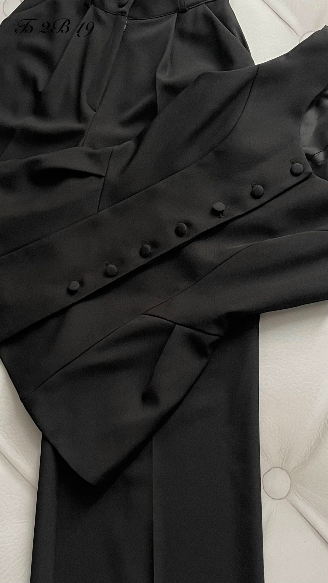 брючный костюм,брючные женские костюмы,брючный костюм с жилеткой,костюм брючной деловой,брючный деловой костюм с жилетом