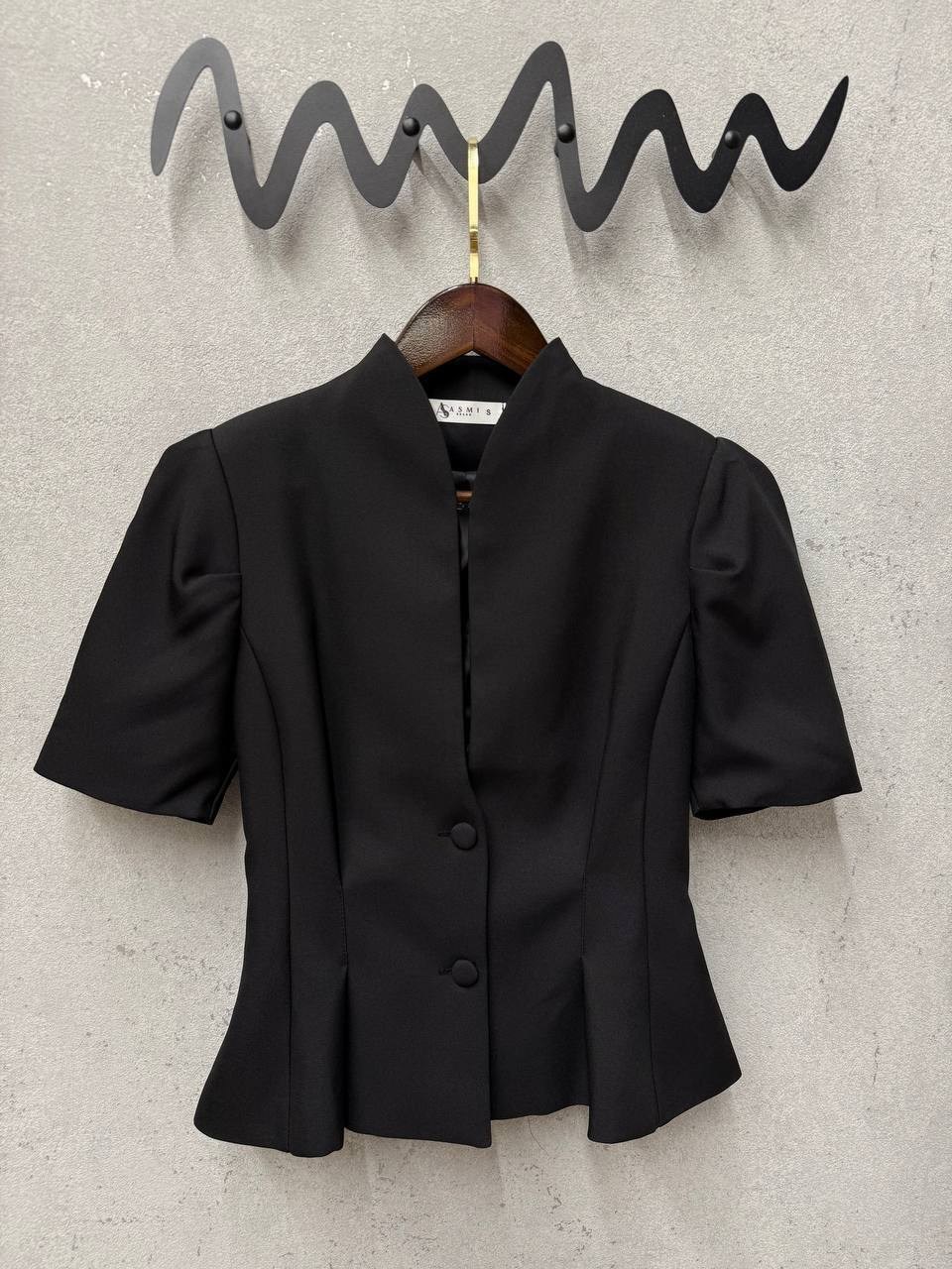 жакет,пиджак и жакет,жакет с коротким рукавом,жакет женский,приталенный жакет