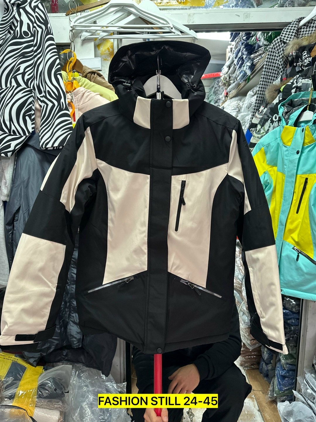 куртка женская демисезонная,куртка женская,куртка женская модная,женская горнолыжная куртка,куртка зимняя женская