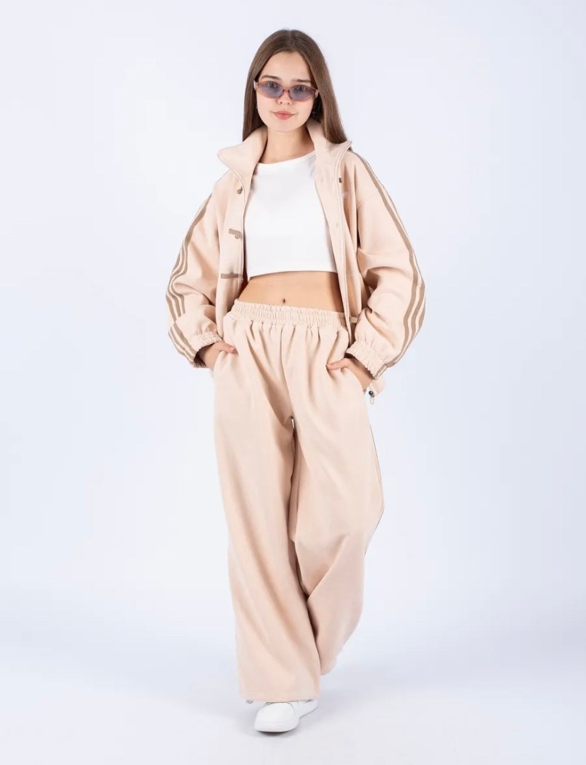 стильные костюмы,кoстюм для девoчки спортивный,костюм повседневный,бежевый костюм,костюм спортивный