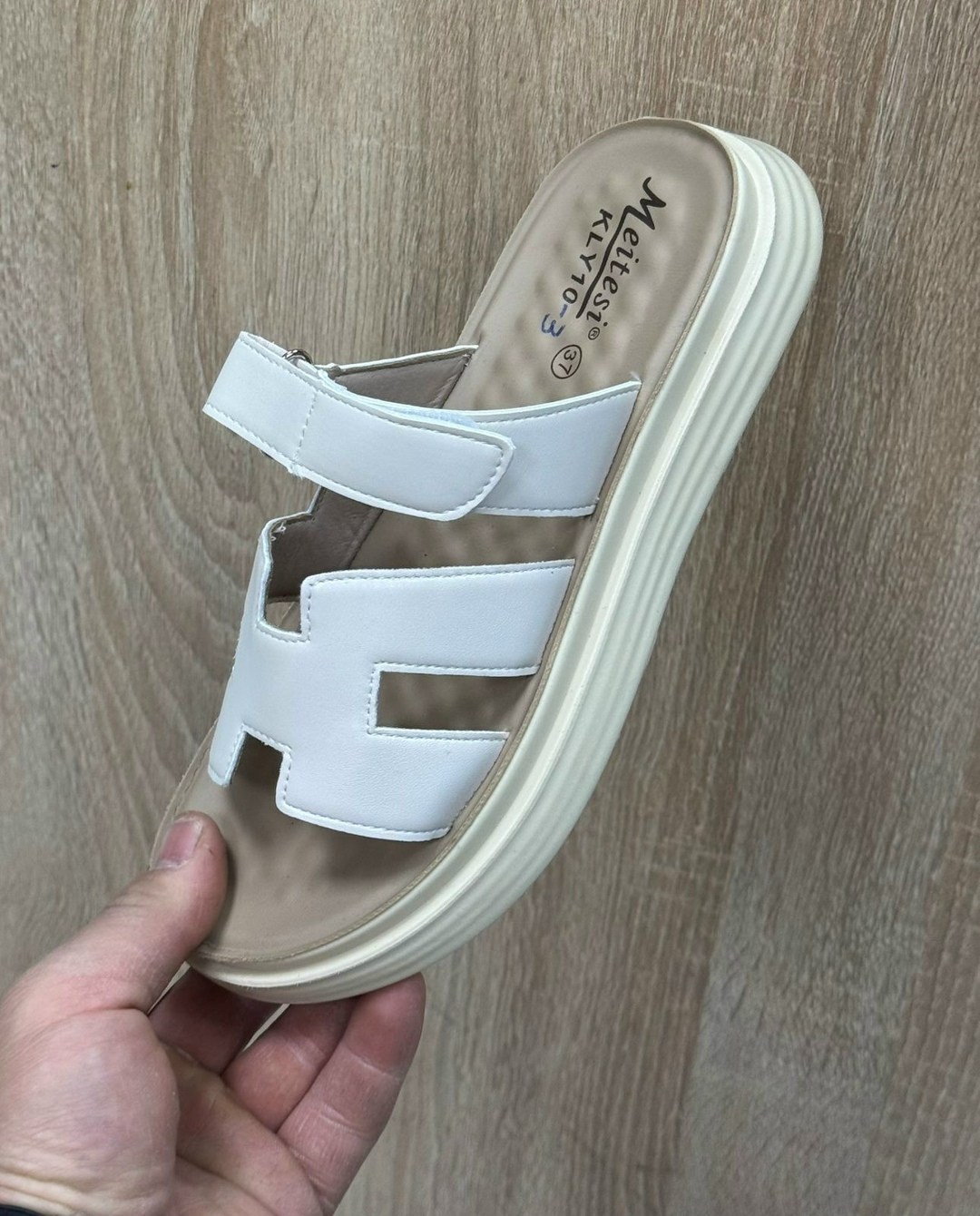 ,женские шлепанцы,сандалии,мужские шлепанцы,мужские шлепки