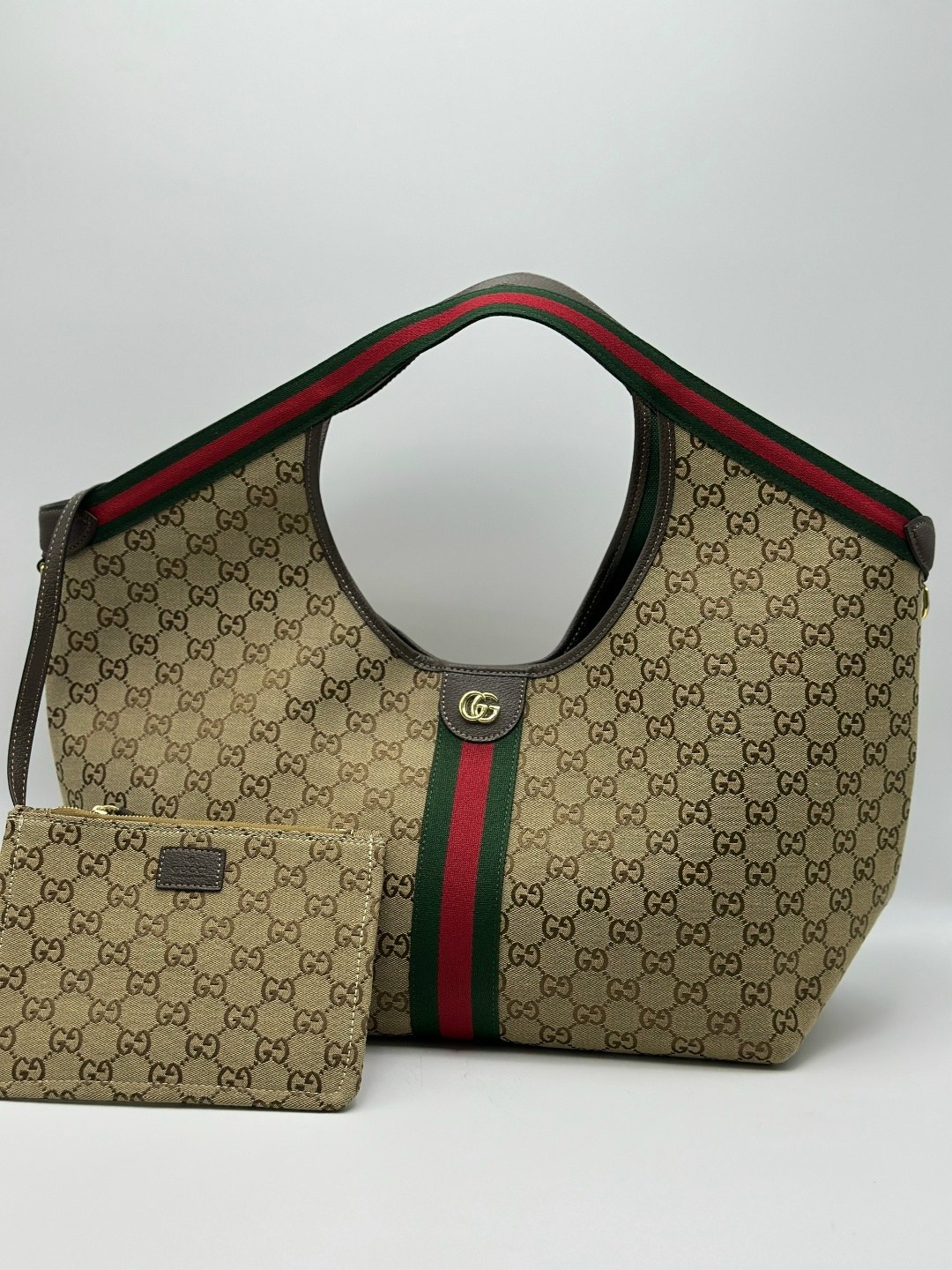 сумка gucci,женская сумка gucci,gucci сумка на плечо,сумка шоппер gucci,сумка-тоут gucci