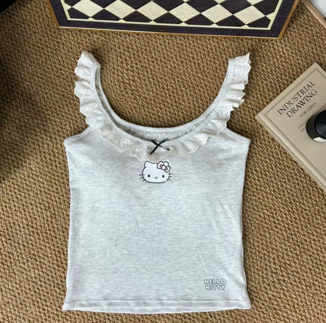 hello kitty одежда,hello kitty clothes,топ с накладкой на грудь hello kitty,miniso hello kitty топ из хлопка,женский топ hello kitty