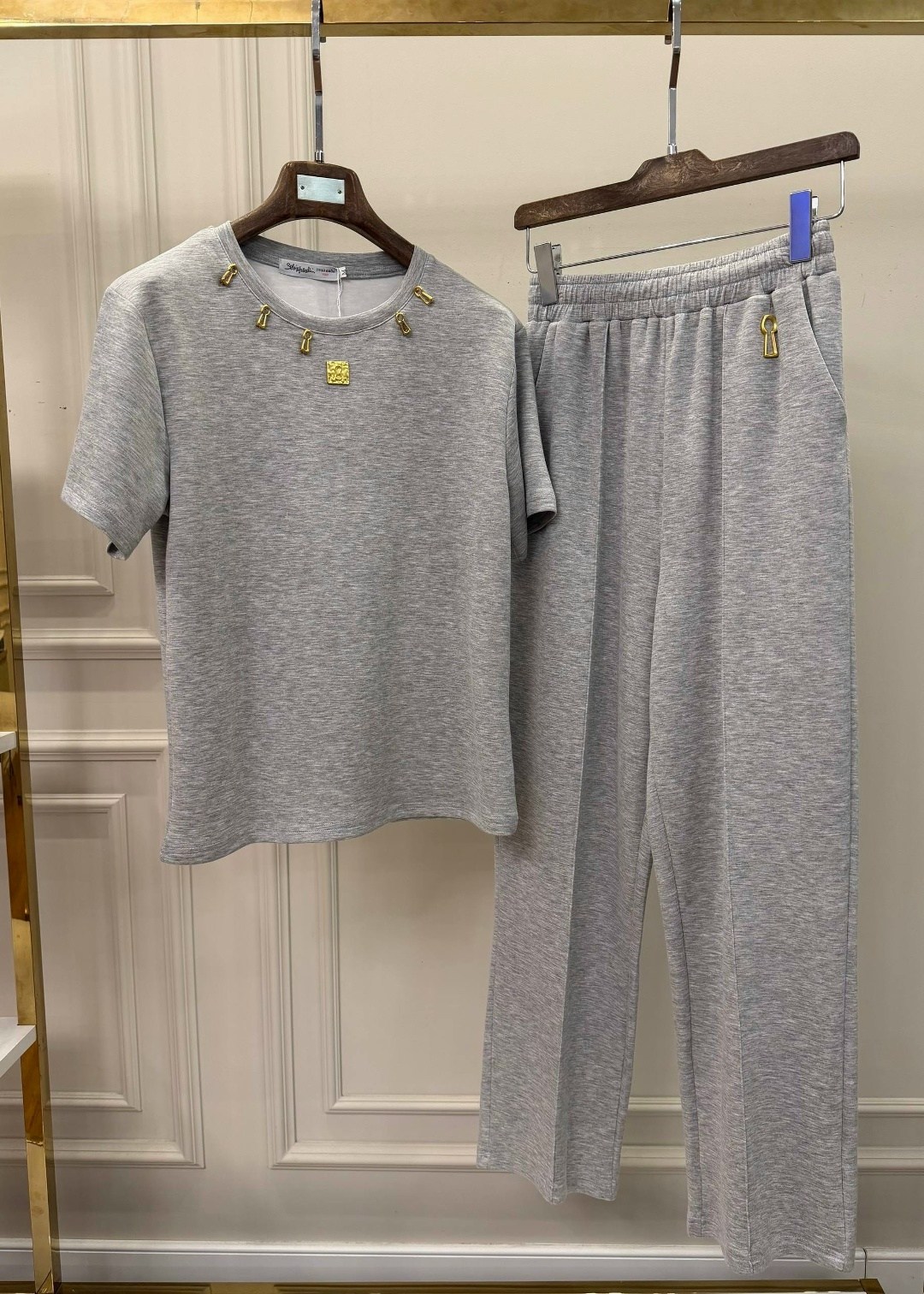 костюм с брюками,костюм бежевый,женский костюм,трикотажный костюм,костюм с брюками трикотажный