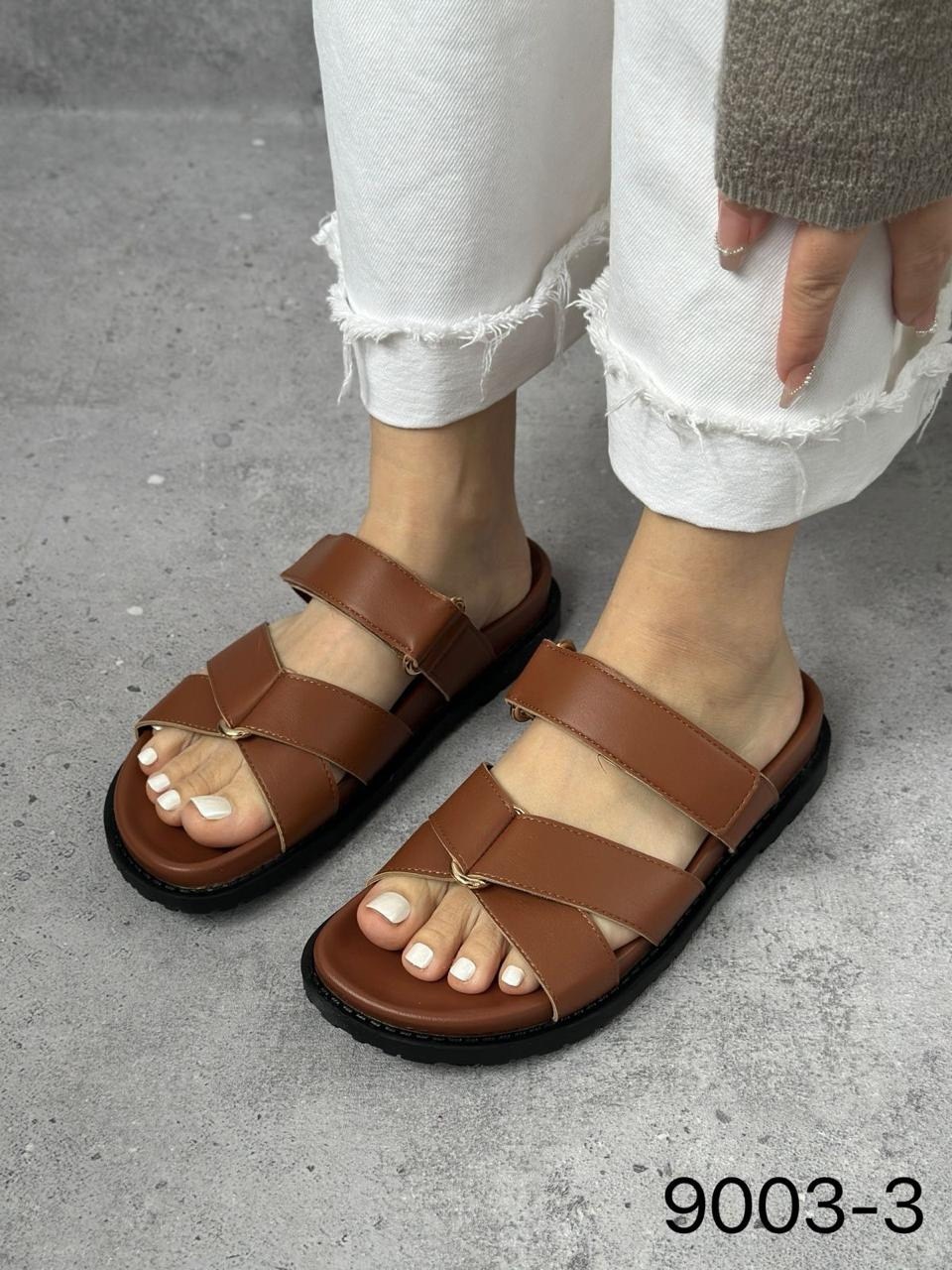 ,шлепанцы женские,модные шлепки,модные сандалии,сандалии с ремешками