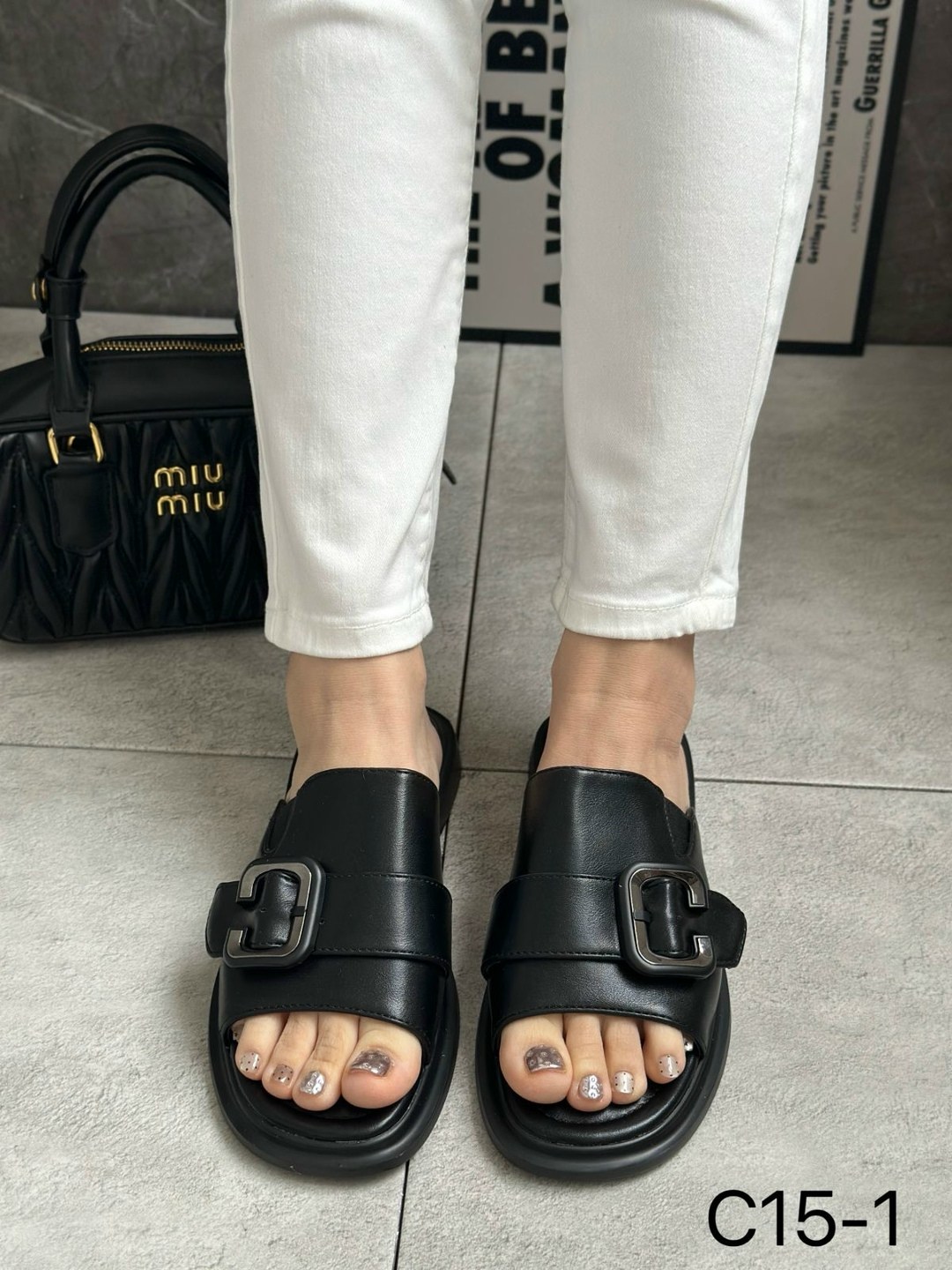 шлепанцы женские,,шлепки женские,стильные босоножки,шлепки модные