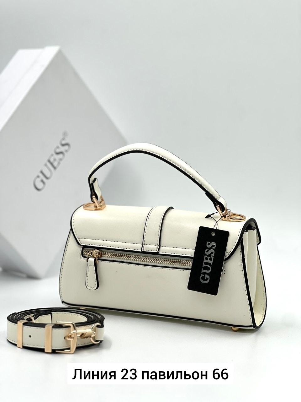 женская сумка guess,сумка guess,guess сумка на плечо,guess сумка на плечо кросс-боди,женская сумка от бренда guess