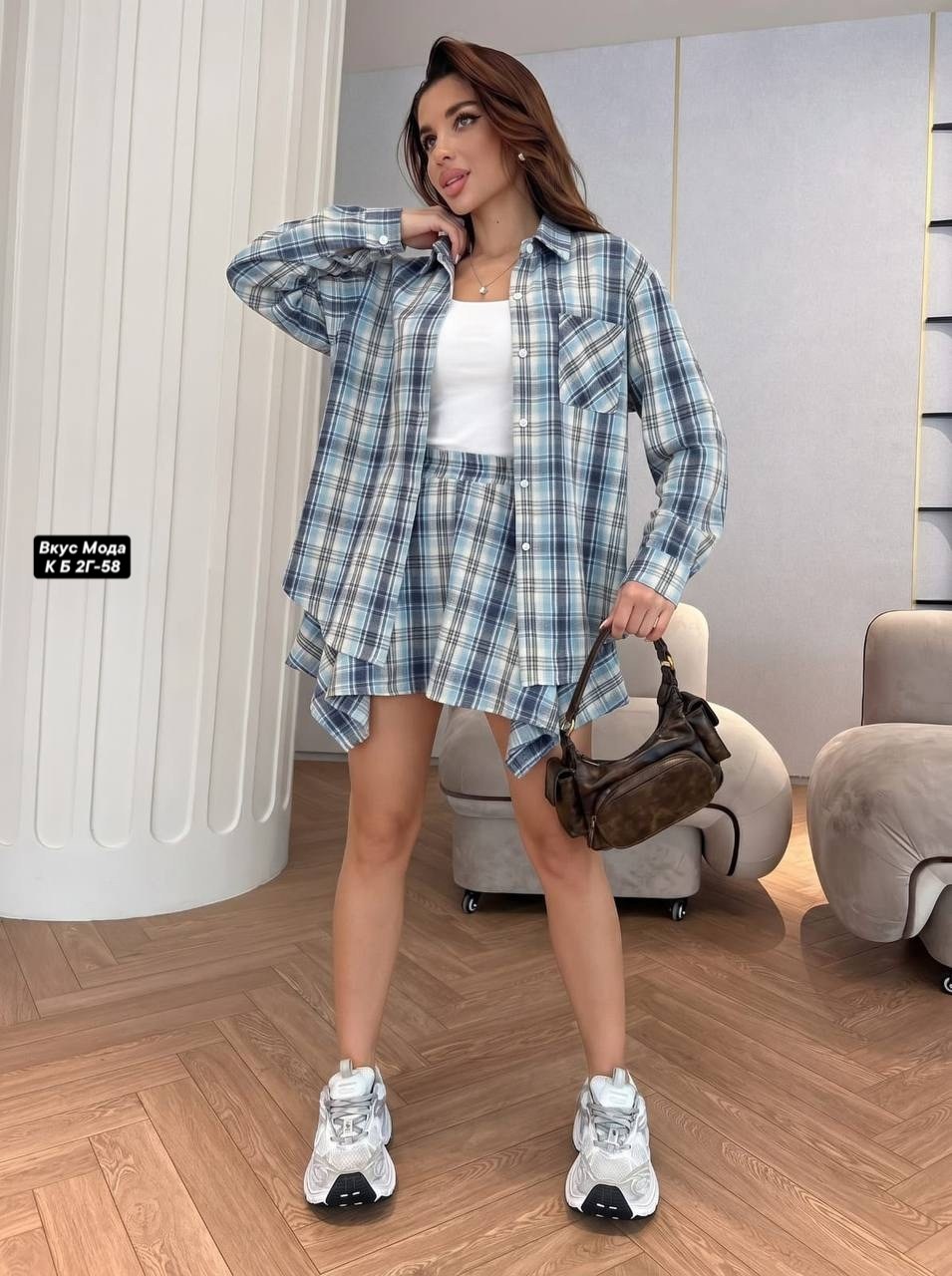костюм с юбкой и рубашкой,стильный костюм в клетку,костюм юбка с рубашкой в клетку,костюм в клетку