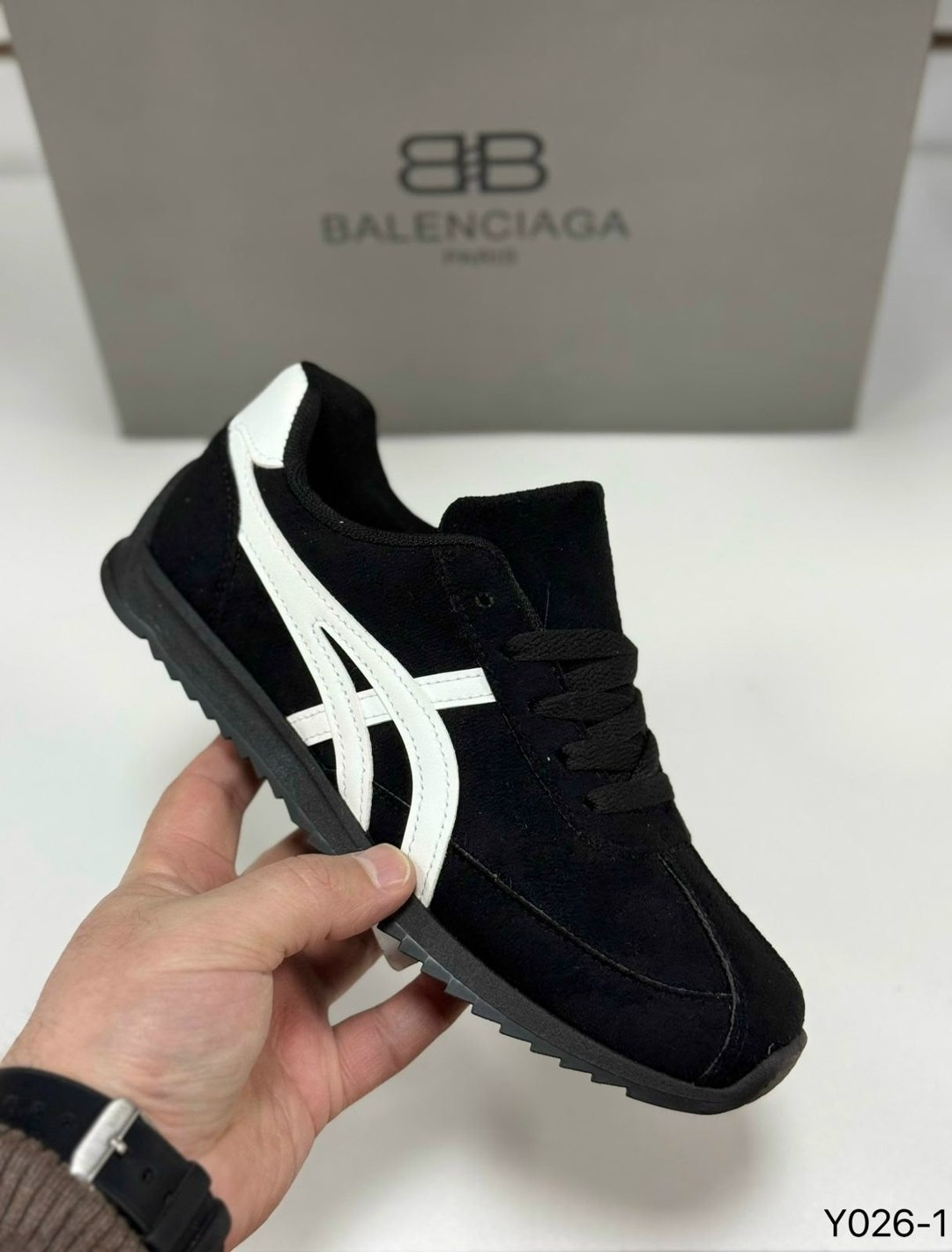 ,кроссовки черные,мужские кроссовки,кроссовка мужской,кроссовки