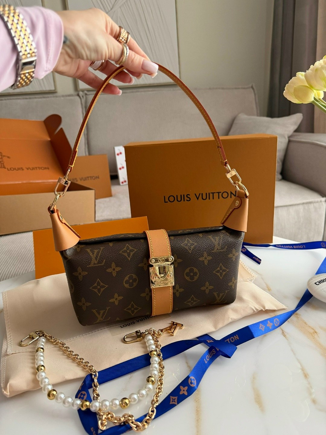 louis vuitton monogram,cумка louis vuitton,louis vuitton bag,louis vuitton pochette,louis vuitton сумка на плечо