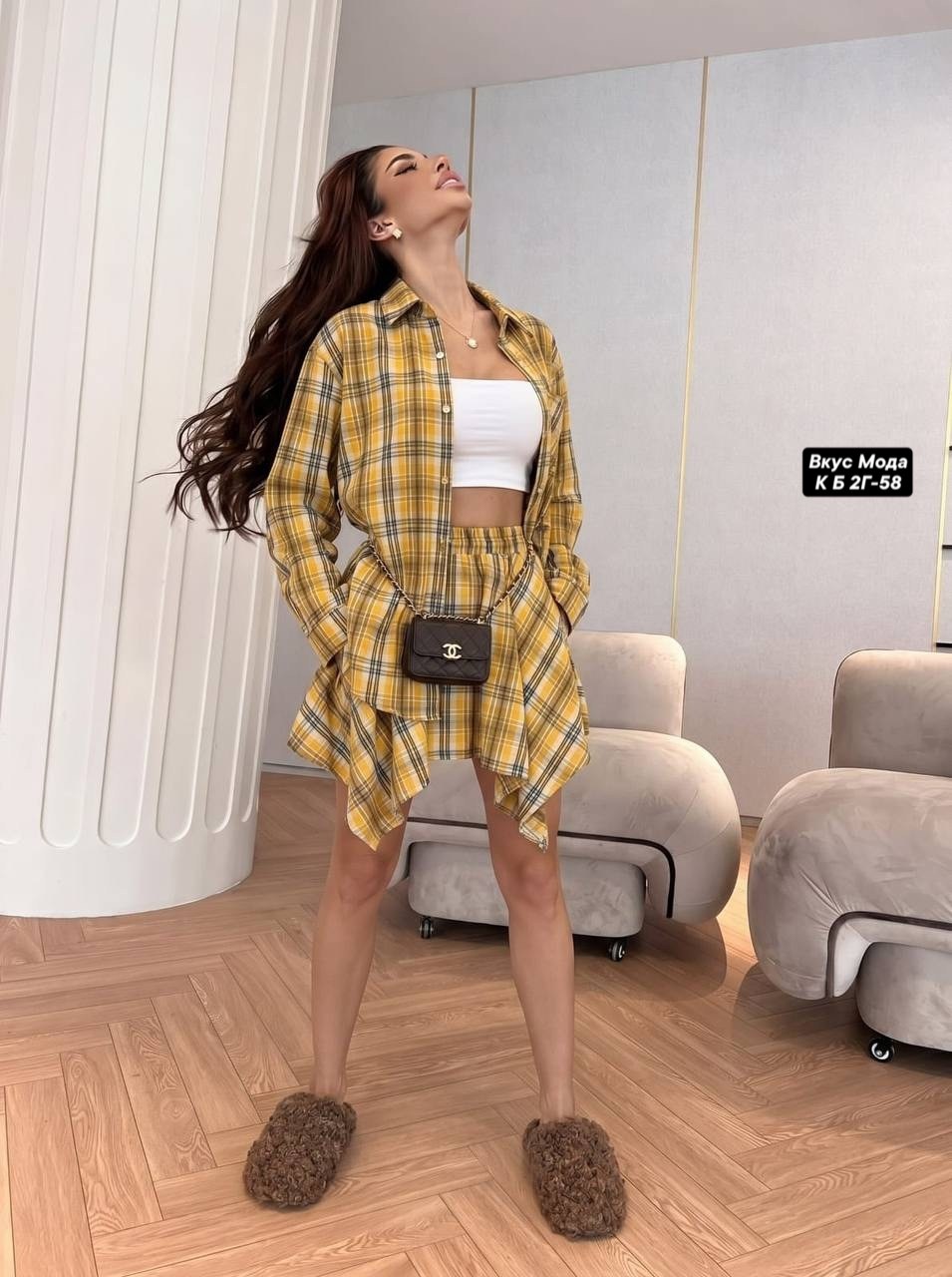 костюм с юбкой и рубашкой,стильный костюм в клетку,костюм юбка с рубашкой в клетку,костюм в клетку