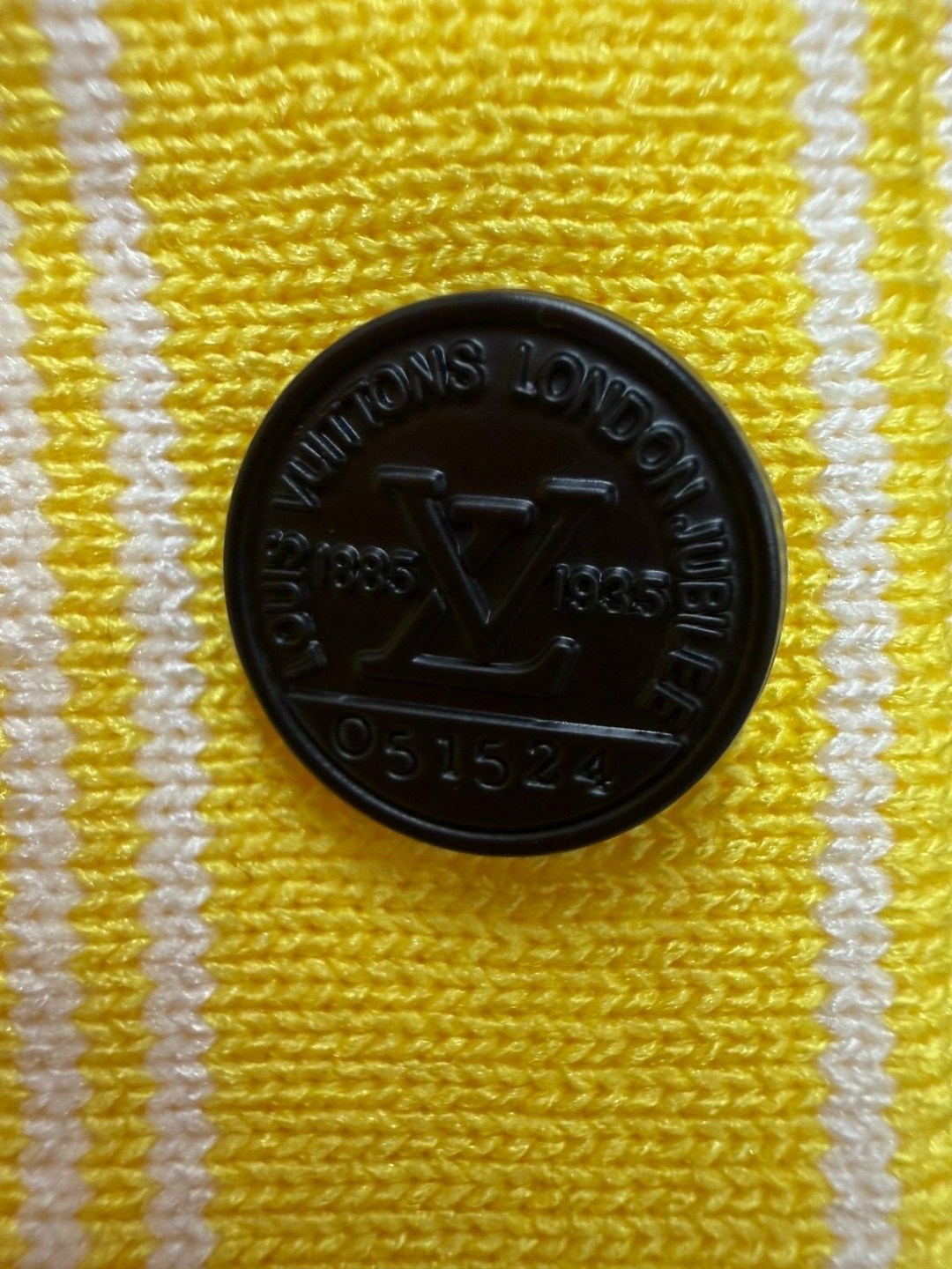 одежда для женщин,жены русских футболистов,жёны футболистов россии,джемпер