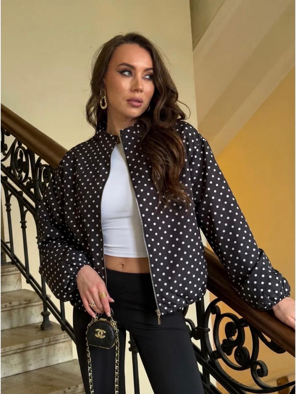 куртка демисезонная,женская куртка,куртка,куртка женская белая,куртка с принтом