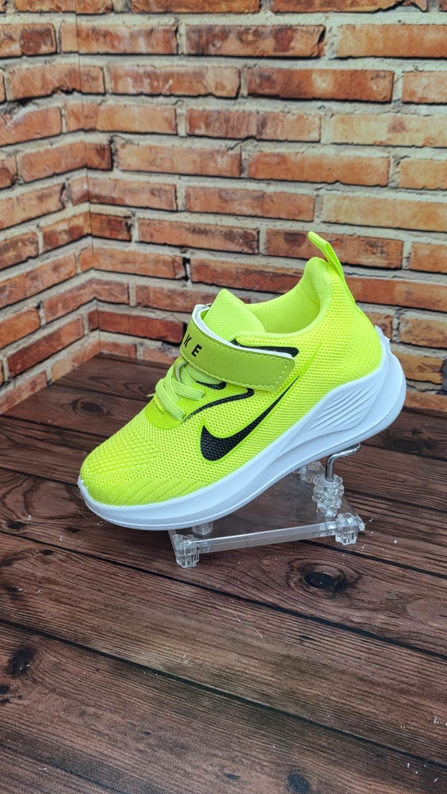 кроссовки,кроссовки детские nike corout mid 36,5,baas кроссовки,кроссовки закрытые,кроссовки летни