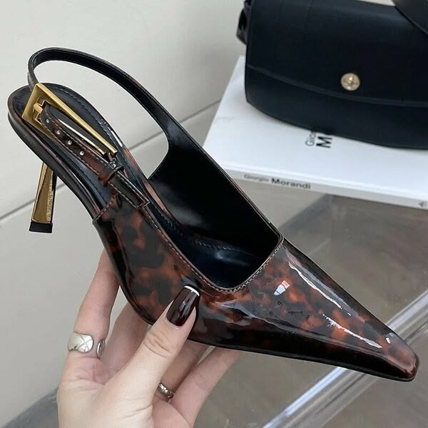 женские туфли лодочки,,туфли фенди,туфли модные,туфли лодочка