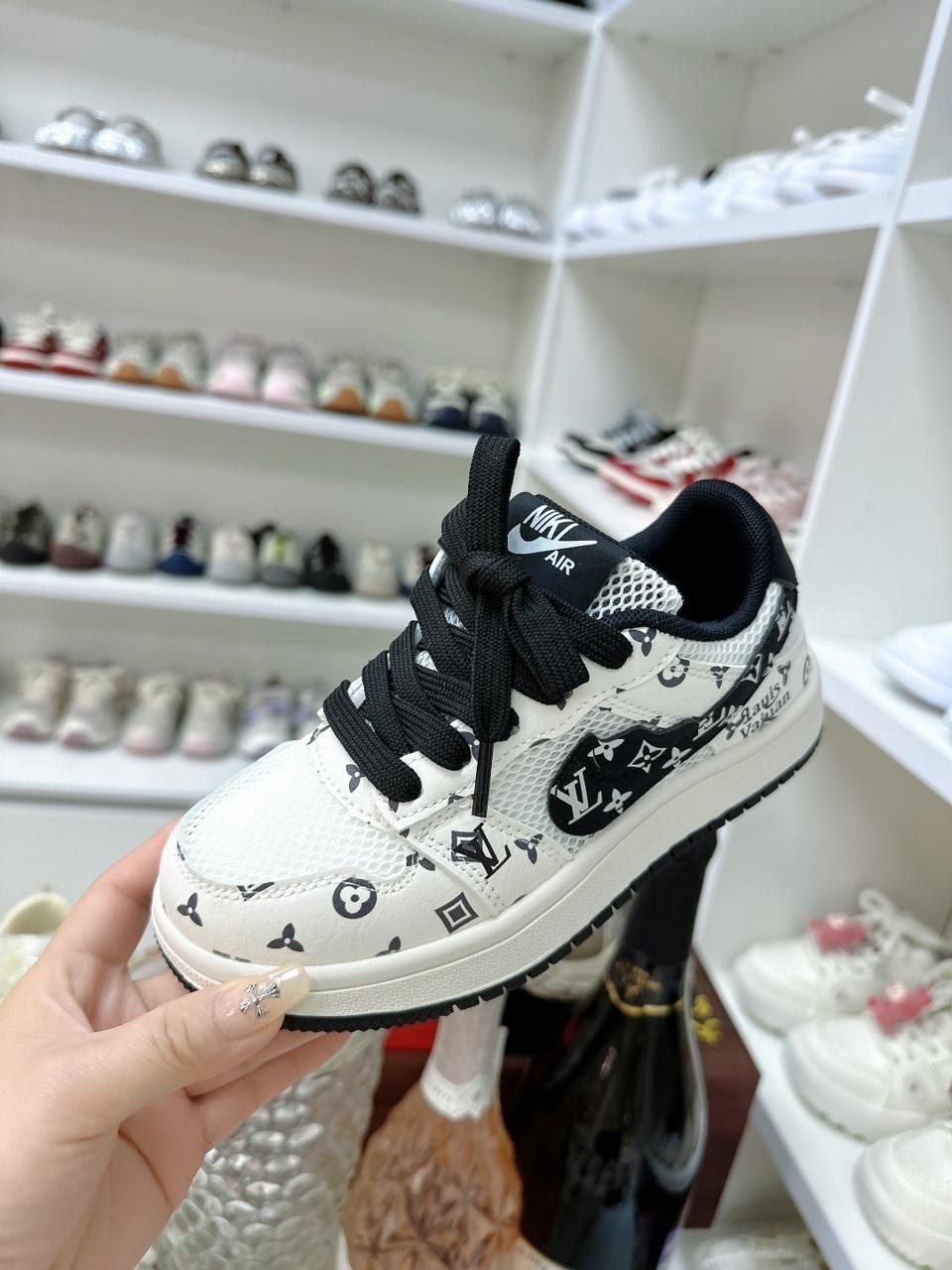 кроссовки,,nike air force 1 louis vuitton,спортивная ,кеды детская