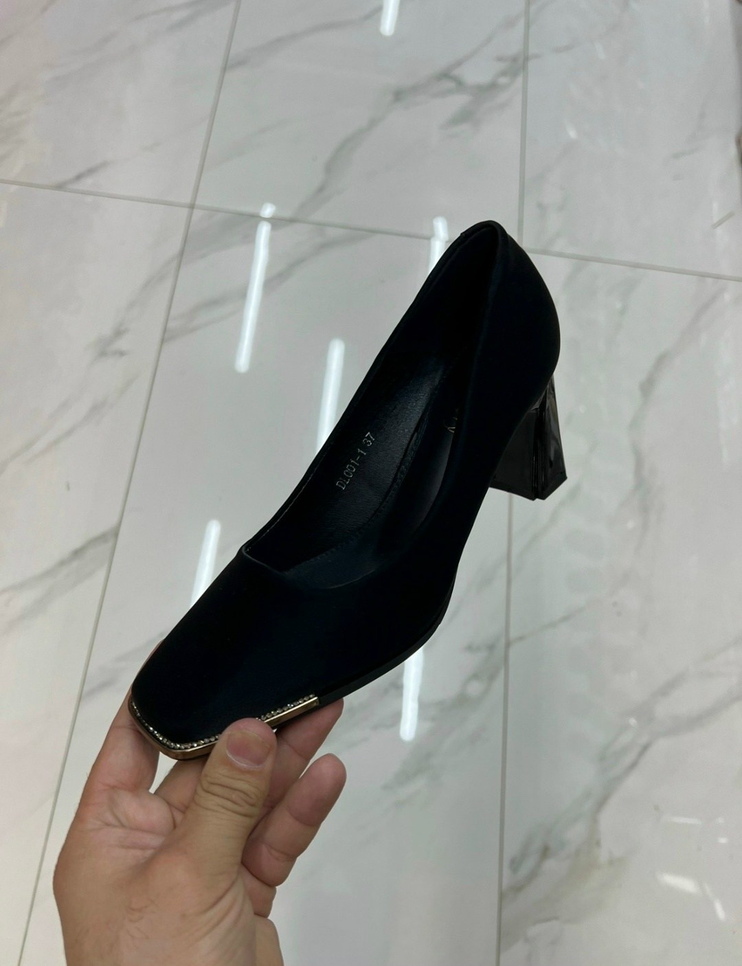 ,туфли женские,женская ,стильные туфли,лаковые туфли женские на маленьком каблуке