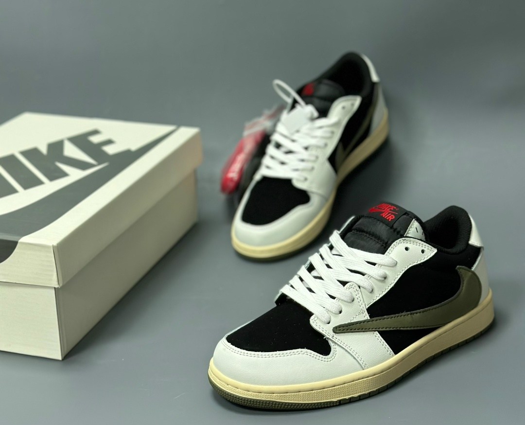 кроссовки nike air jordan 1 low travis scott,кроссовки nike travis scott air jordan 1,кроссовки travis scott x nike air jordan 1 low,кроссовки nike air jordan travis scott,jordan 1 retro low og sp tra